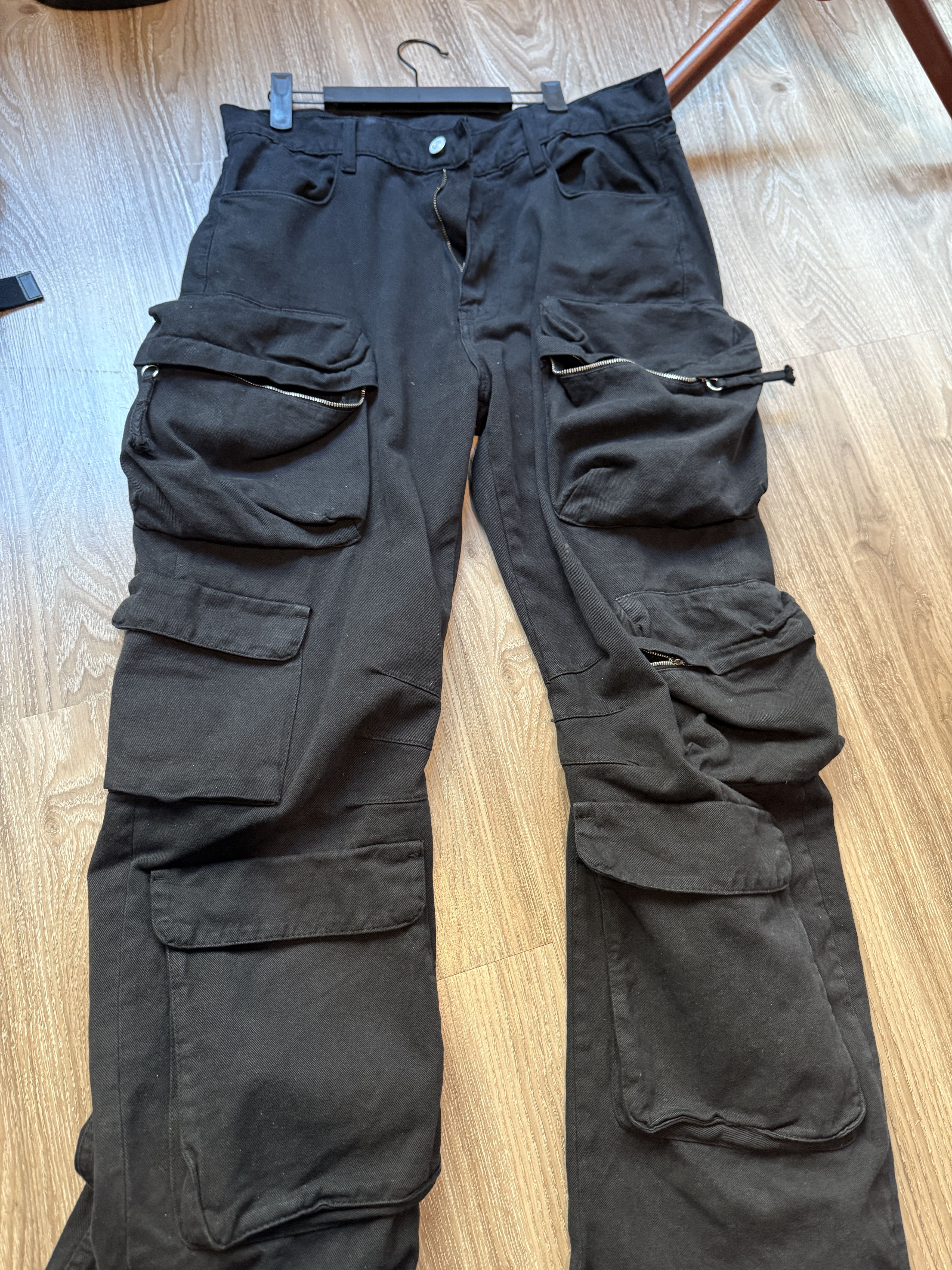 Zara Zara cargo pants Size US 34 / EU 50 - 1 Thumbnail