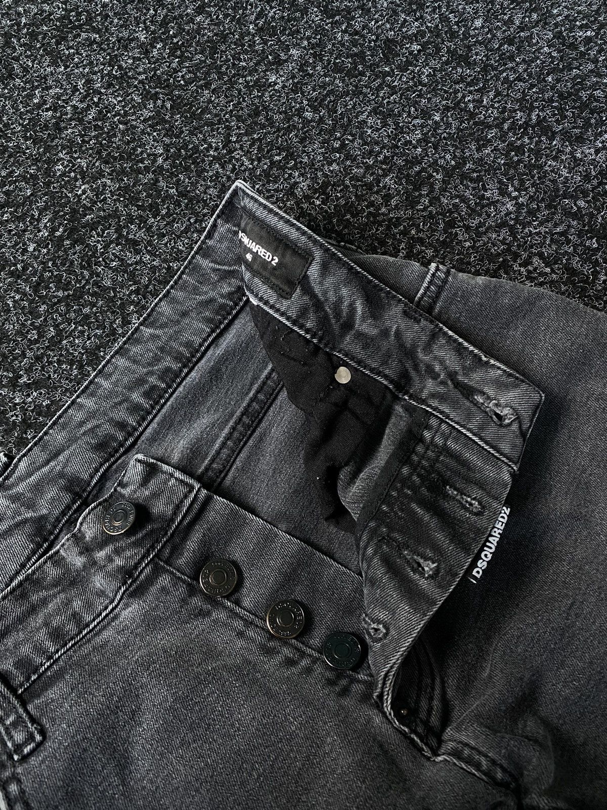 Dsquared2 Dsquared2 Distressed Denim pants Jeans Made In Italy 🇮🇹 Size US 31 - 7 Thumbnail