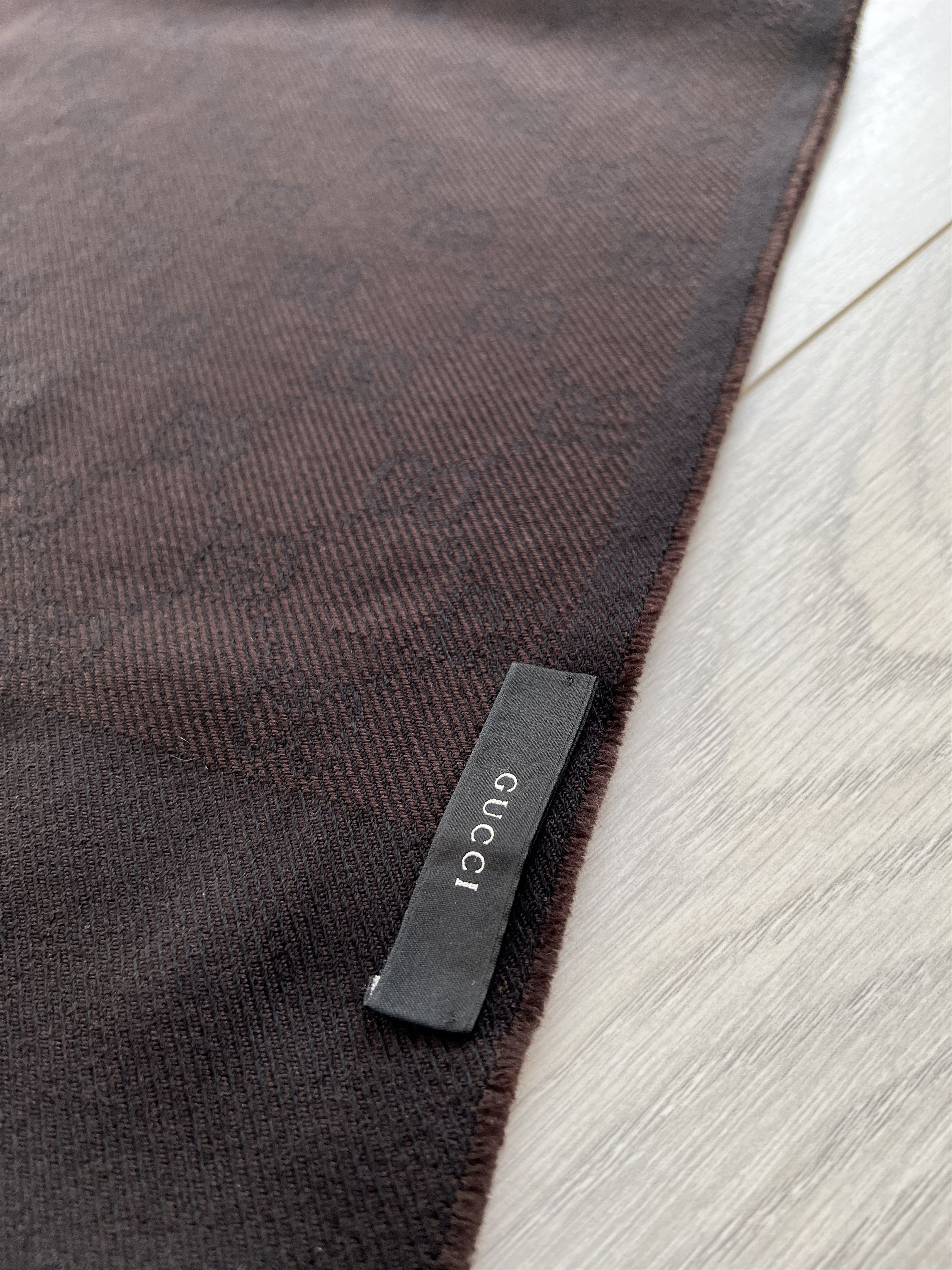 Gucci Gucci 100% Wool Scarf GG Logo Monogram Made in Italy Size ONE SIZE - 6 Thumbnail