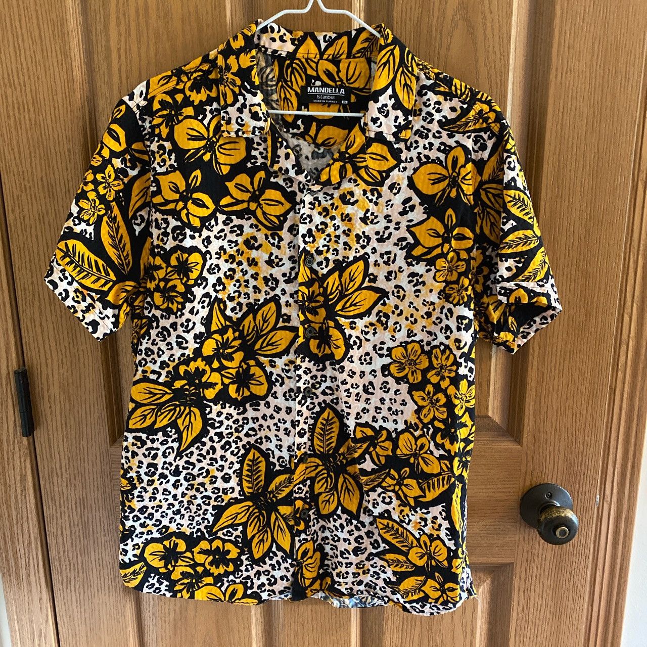 Other Mandella Button up floral shirt Size US XL / EU 56 / 4 - 1 Thumbnail