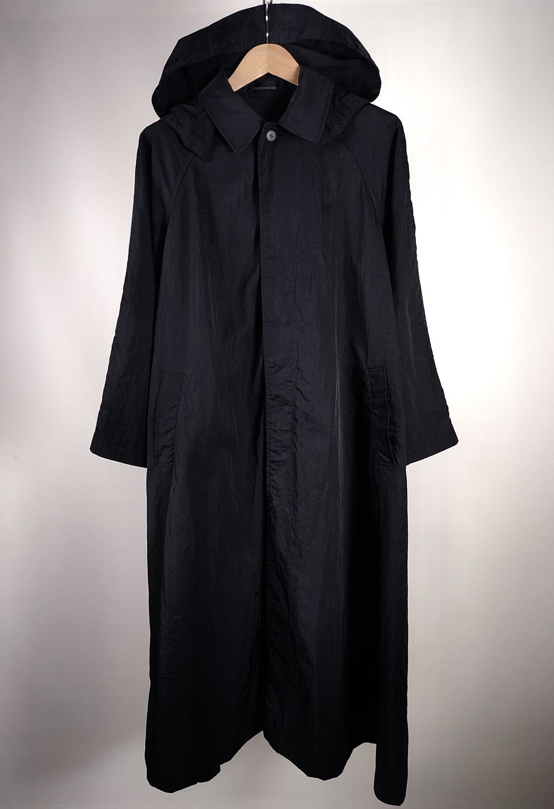Yohji Yamamoto Yohji Yamamoto Oversized Nylon Hood Trench Coat Size US M / EU 48-50 / 2 - 11 Thumbnail