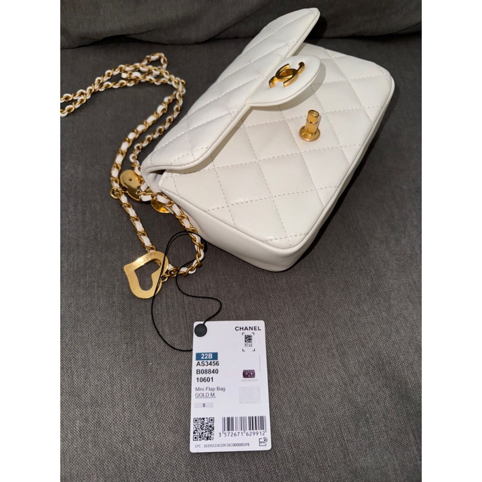 Chanel Chanel Mini Flap Open Heart Gold Logo Shoulder Crossbody Bag Size ONE SIZE - 12 Thumbnail