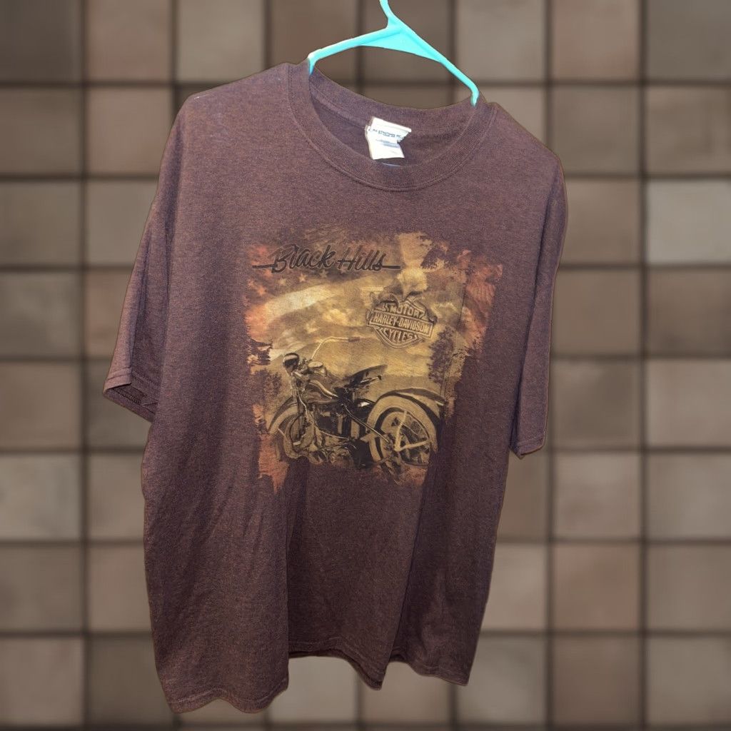 Harley Davidson VINTAGE Harley-Davidson Double-Sided T-Shirt Brown Biker Graphic Mens XL Black Hills, SD 2000s Size US XL / EU 56 / 4 - 1 Thumbnail