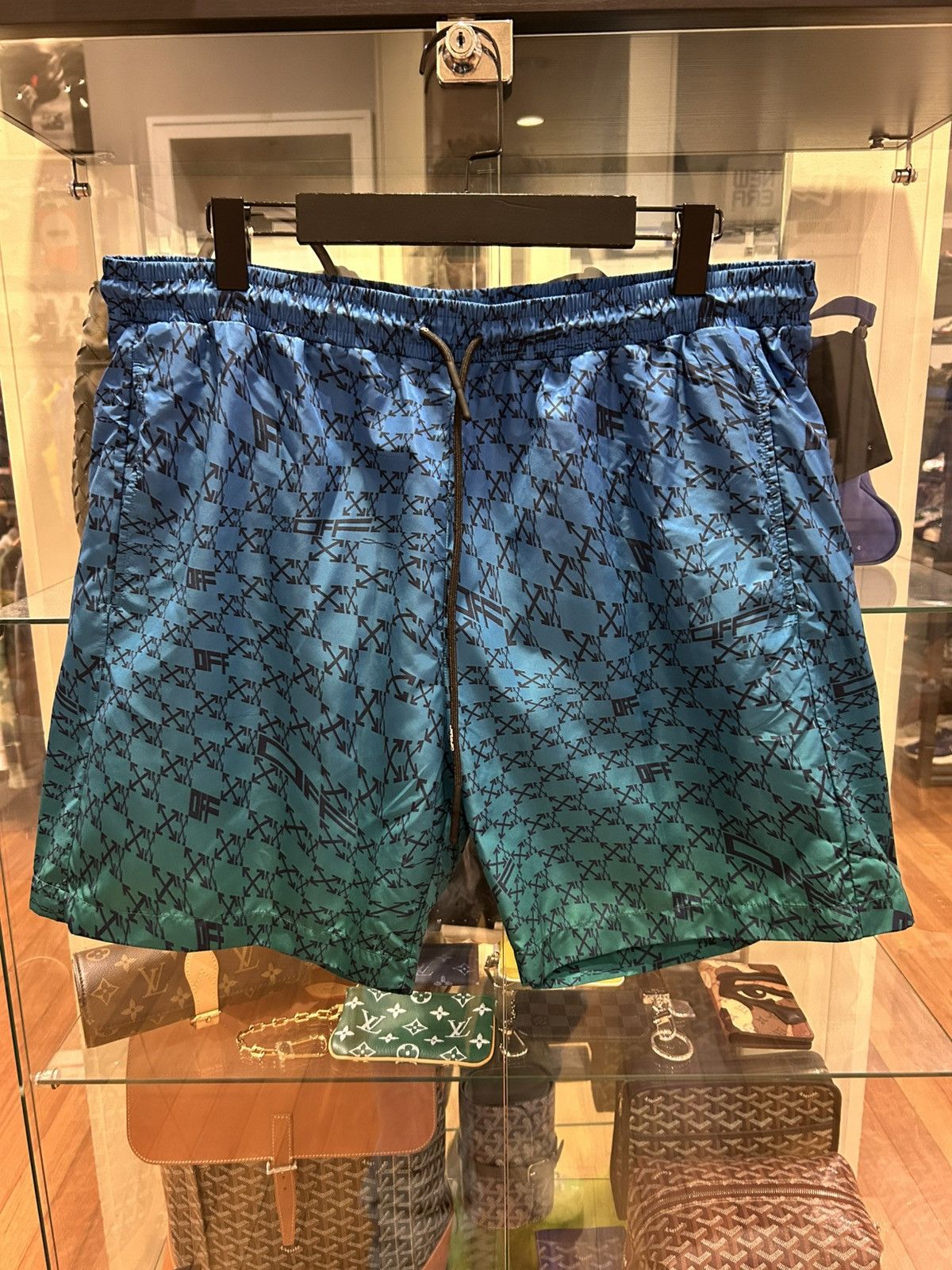 Off-White Off-White Swim Trunks Size US 34 / EU 50 - 1 Thumbnail