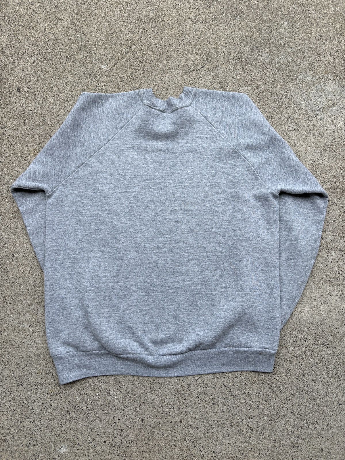 Fruit Of The Loom × Vintage Vintage 1990s BVD Grey Blank Sweatshirt Size L Size US L / EU 52-54 / 3 - 2 Thumbnail