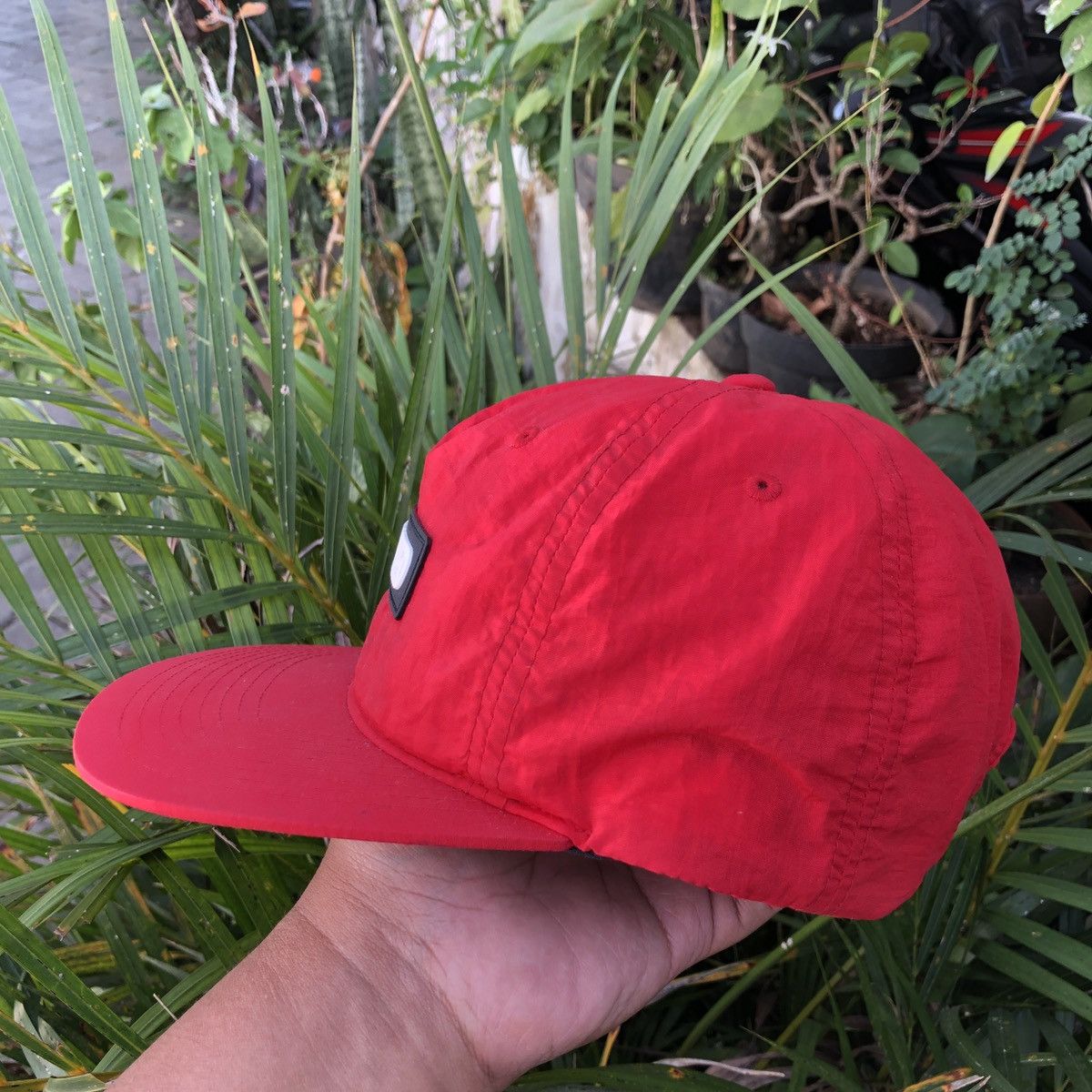 Hat Club × Undefeated UNDEFEATED LOGO BOX RED CAP Size ONE SIZE - 2 Thumbnail