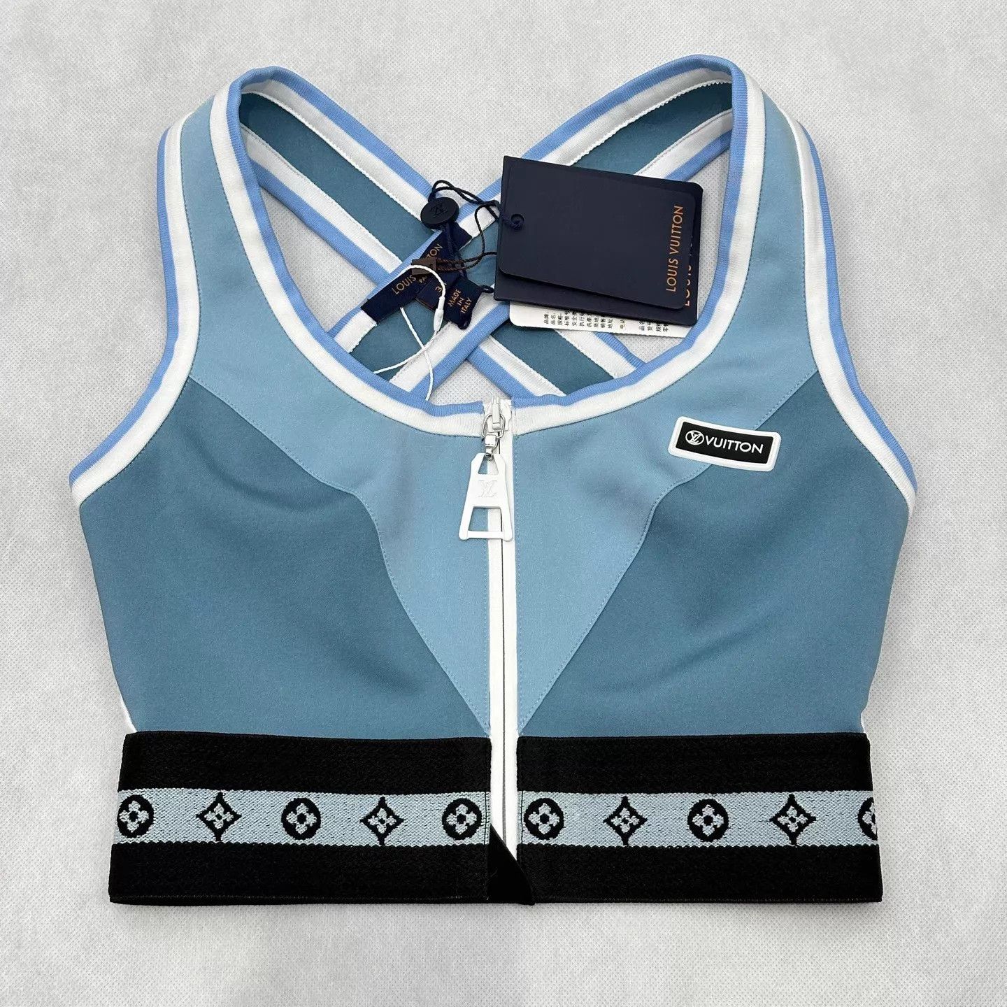 Louis Vuitton Louis Vuitton Cross-Back Zipper Sports Vest 34 Size XS / US 0-2 / IT 36-38 - 1 Thumbnail