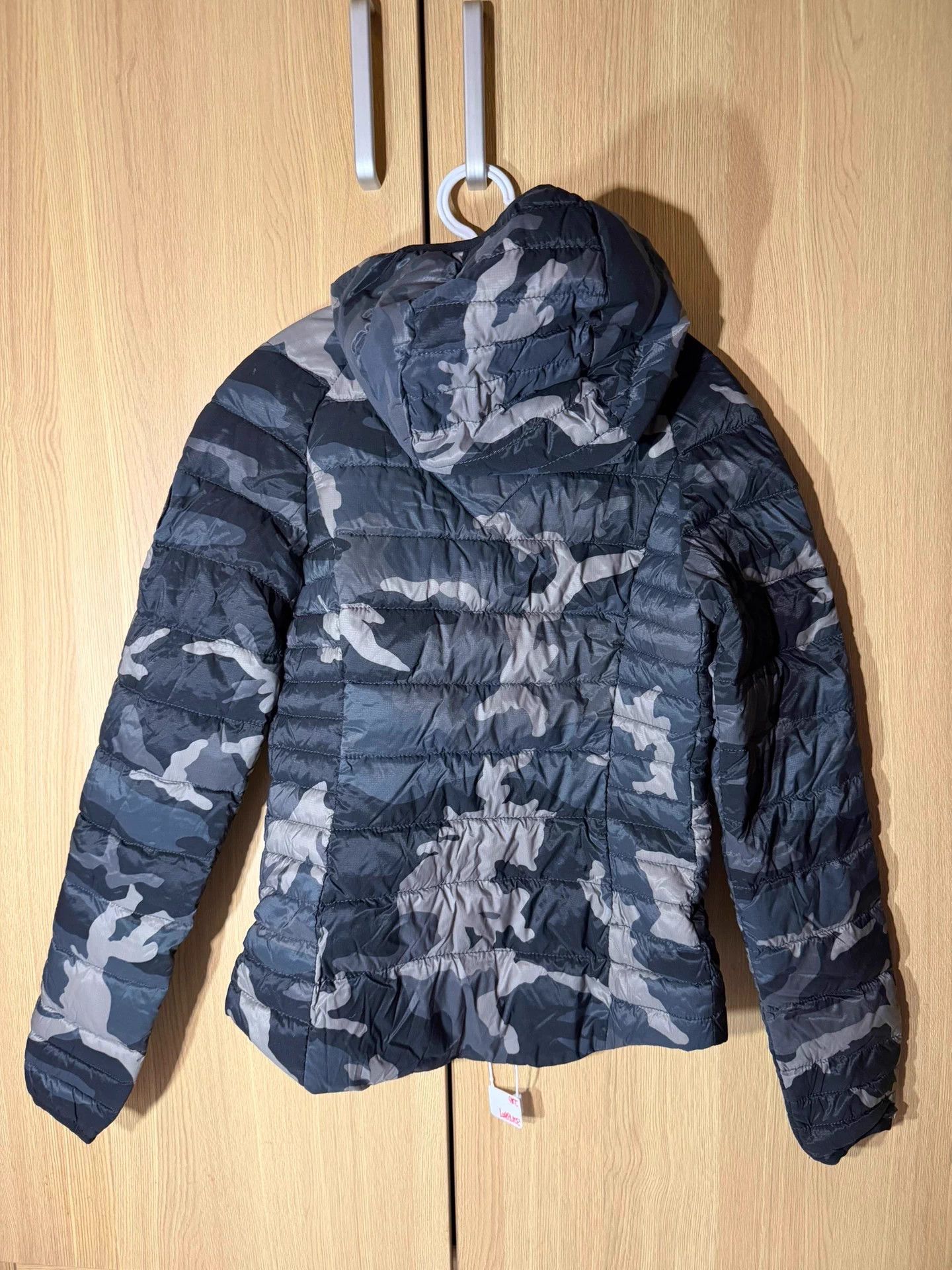 Canada Goose CANADA GOOSE Camo Down Jacket 2XS Oversized Size US XXS / EU 40 - 2 Thumbnail