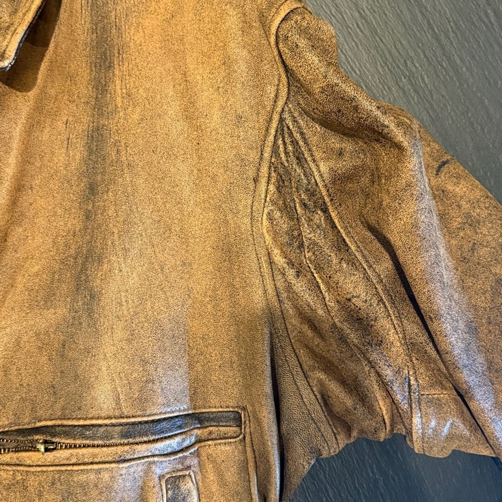 Other Vintage Men's brown distressed, bomber flight jacket size 48 Size US L / EU 52-54 / 3 - 5 Thumbnail