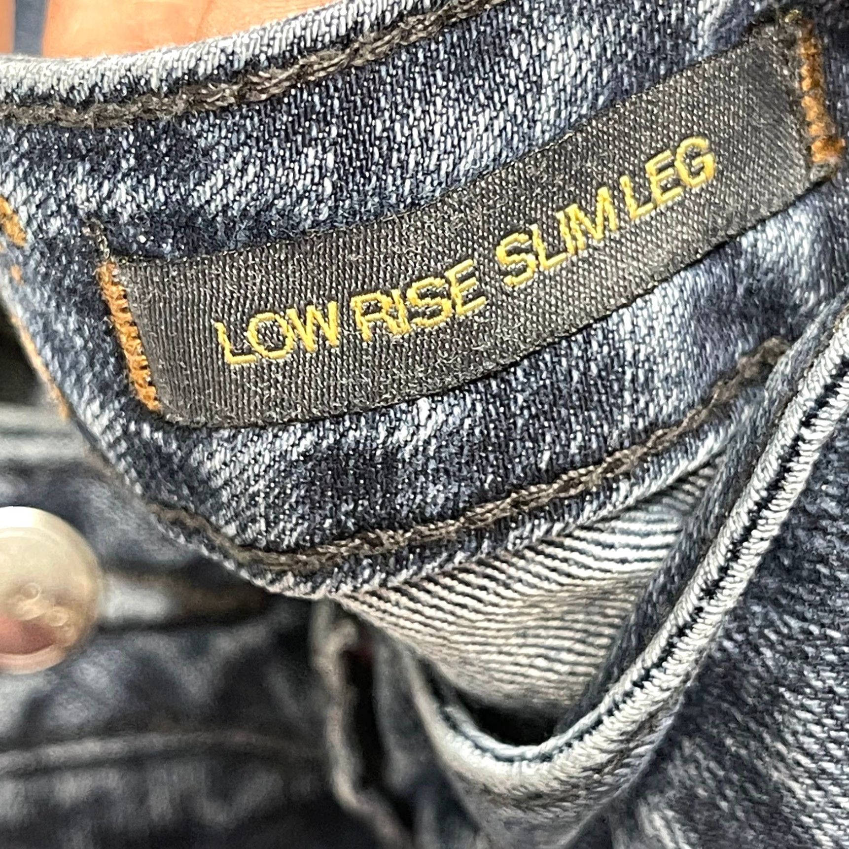 Vintage JAG Jeans Womens Size 2 Jeans Dark Blue Denim Low Rise Slim Cotton Blend 5-Pocket Belt Loops Zipper Regular Inseam 26 in Womens Size 28" / US 6 / IT 42 - 4 Thumbnail