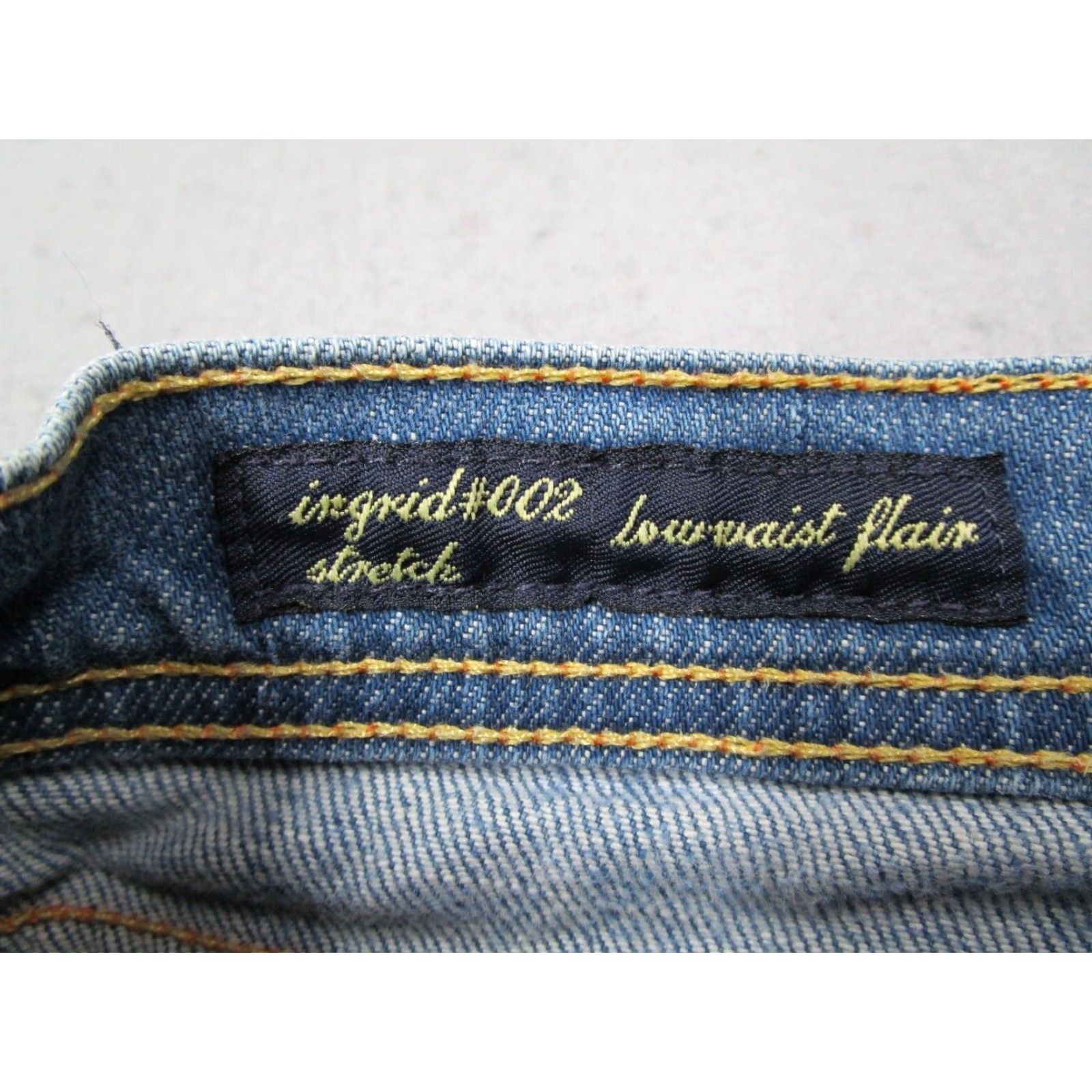Citizens Of Humanity Citizens of Humanity Women's Blue Low Waist Flared Jeans Distressed Cotton Blend Size 28 Size 28" / US 6 / IT 42 - 3 Thumbnail