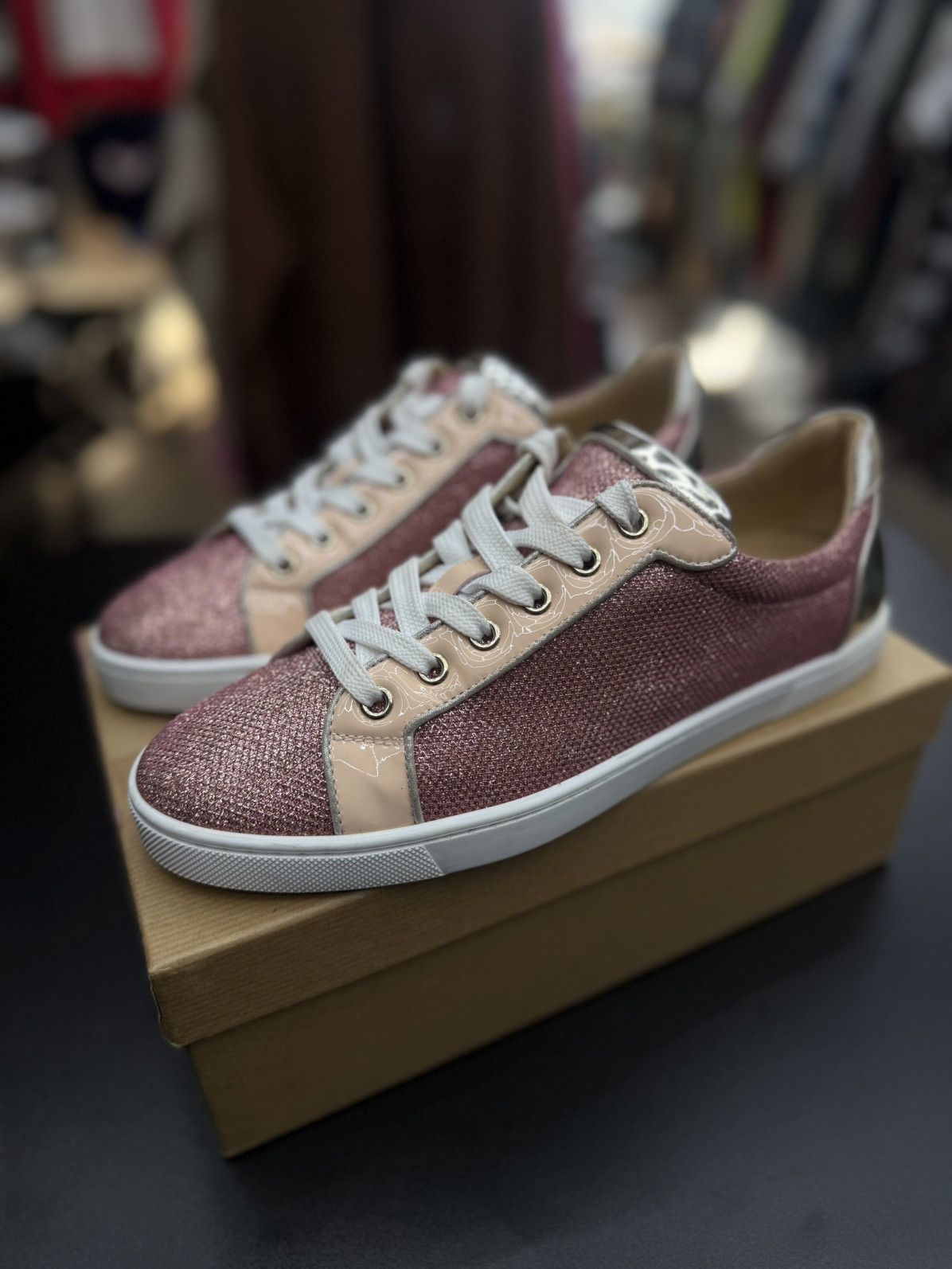 Christian Louboutin Christian Louboutin Pink Low Top Women’s Shoes 39EU/9US Size US 9 / IT 39 - 5 Thumbnail