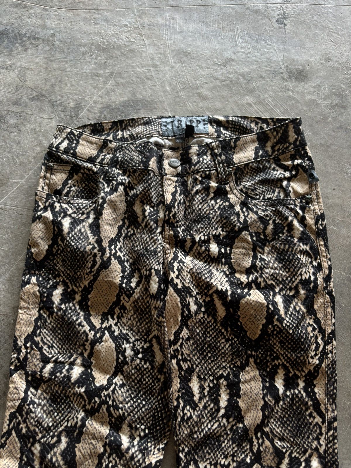 Tripp NYC TRIPP NYC snake printed skinny pant punk bondage gothic Size US 26 / EU 42 - 2 Thumbnail