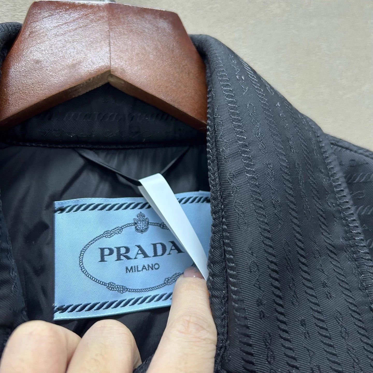 Prada Prada All Over Print Cotton Lapel Button Jacket 40 Size S / US 4 / IT 40 - 4 Thumbnail
