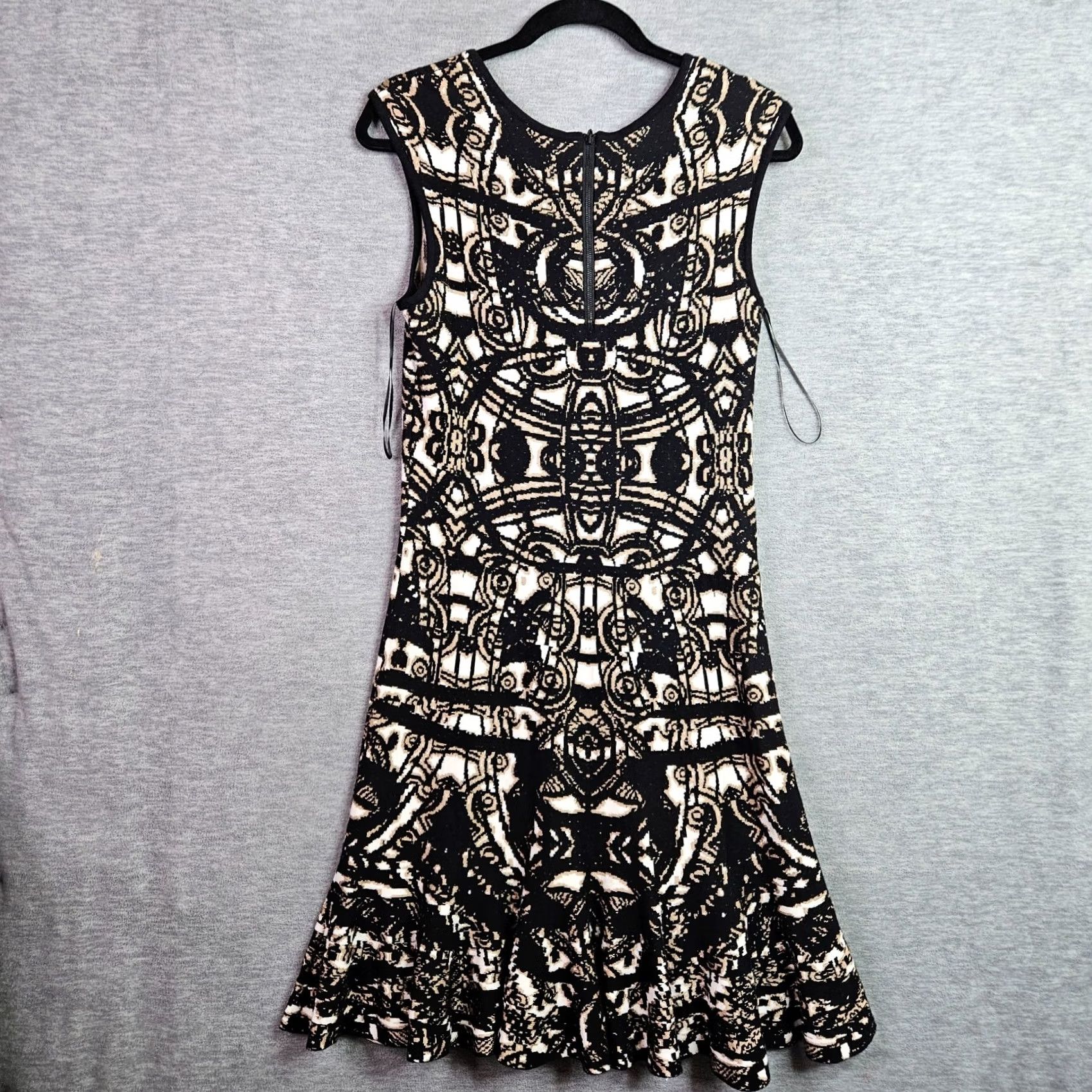 NIC+ZOE NIC+ZOE Black Cream Abstract Fit Flare Dress Knitted Modern Chic Size M Size M / US 6-8 / IT 42-44 - 2 Thumbnail