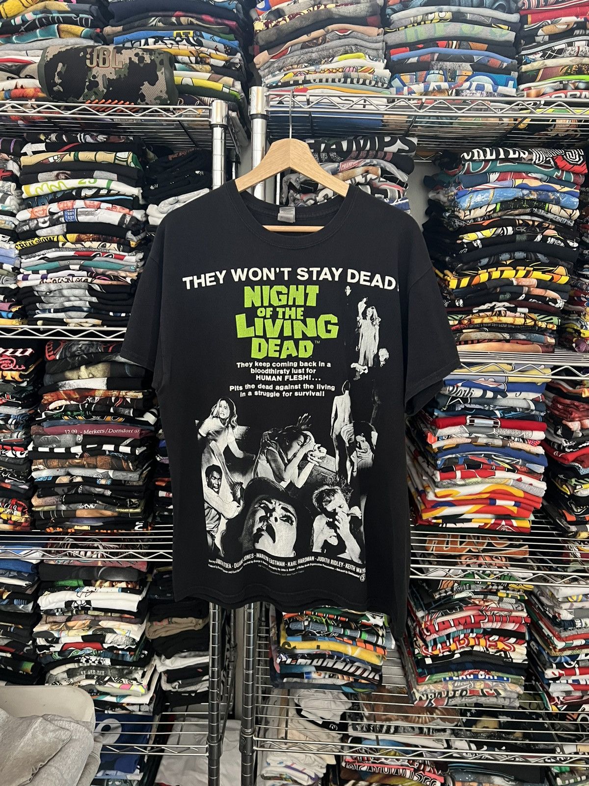 Vintage 2013 Night of the Living Dead Cover Poster Promo Tee Size US L / EU 52-54 / 3 - 1 Thumbnail