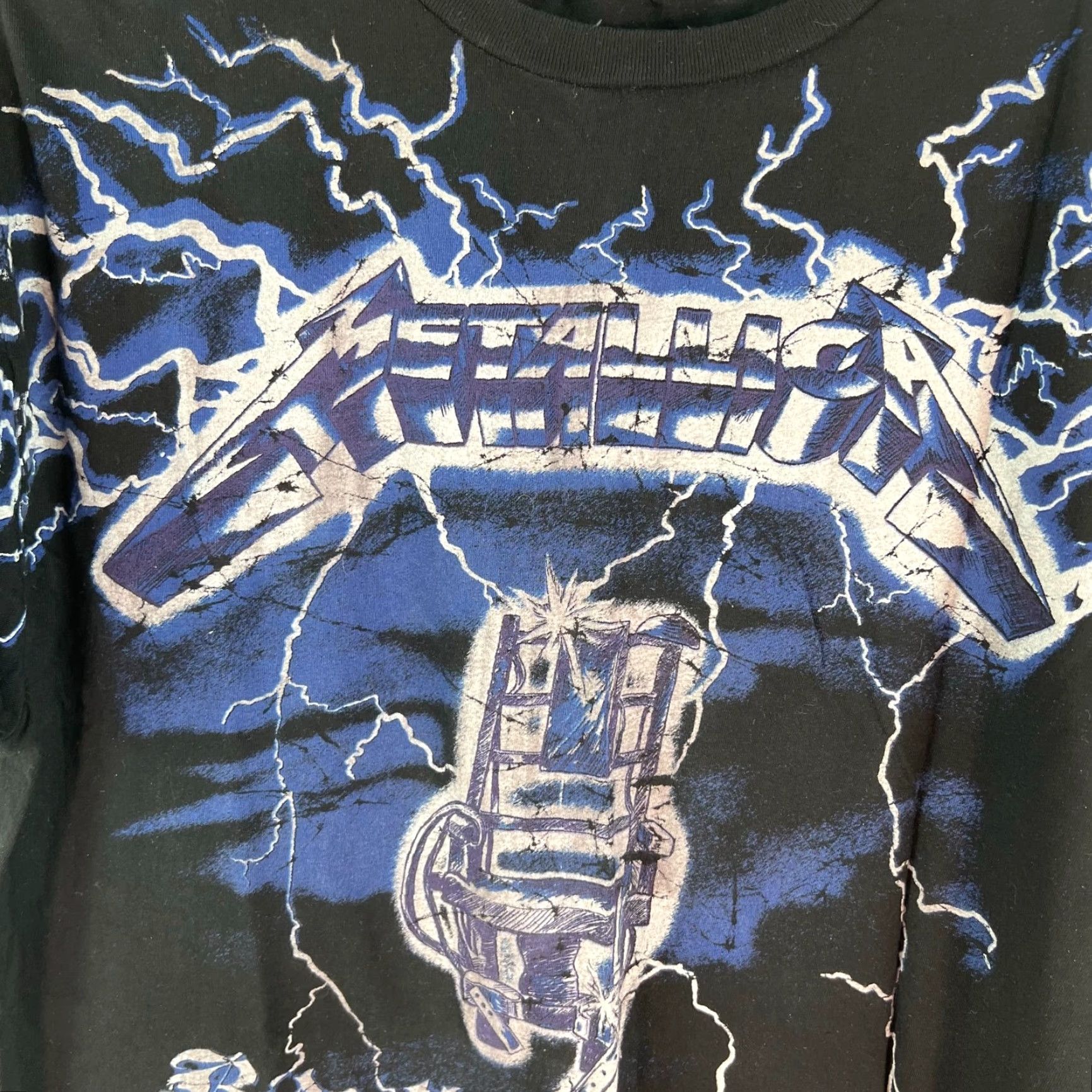 Vintage METALLICA Shirt Mens L Black Ride the Lightning Graphic Front & Shoulders Hit T-Shirt Band Rock 1980s Mens L Black Size US L / EU 52-54 / 3 - 2 Thumbnail