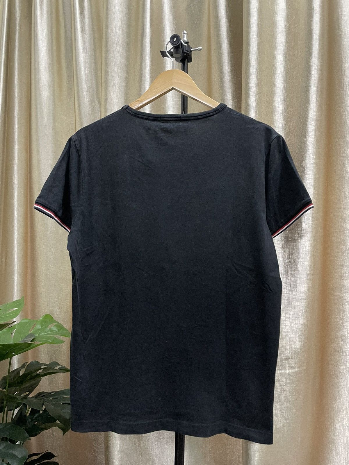 Moncler MONCLEAR RINGER POCKET TEE Size US L / EU 52-54 / 3 - 2 Thumbnail