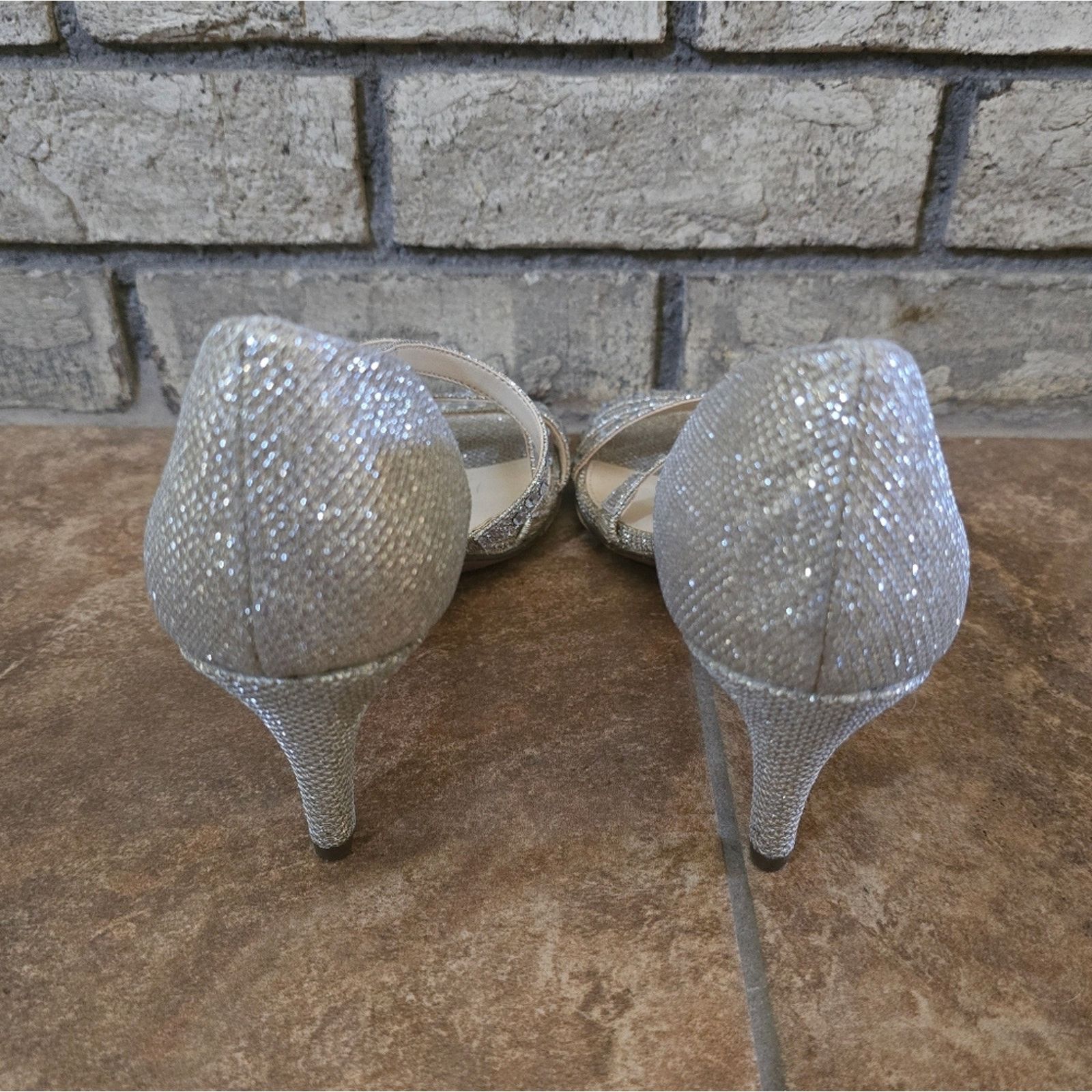 Other Gold | AMELIA GRACE | Calina Kitten Heels Size US 9 / IT 39 - 4 Thumbnail