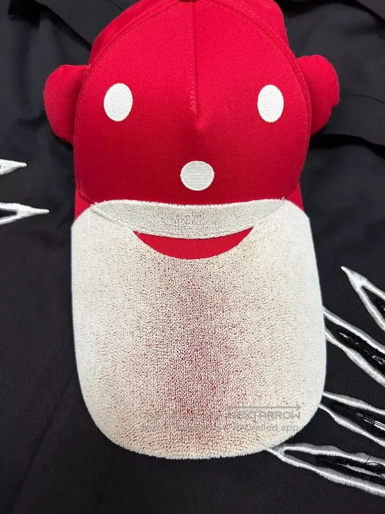 Walter Van Beirendonck Walter Van Beirendonck Red Character Cap . Size ONE SIZE - 1 Thumbnail
