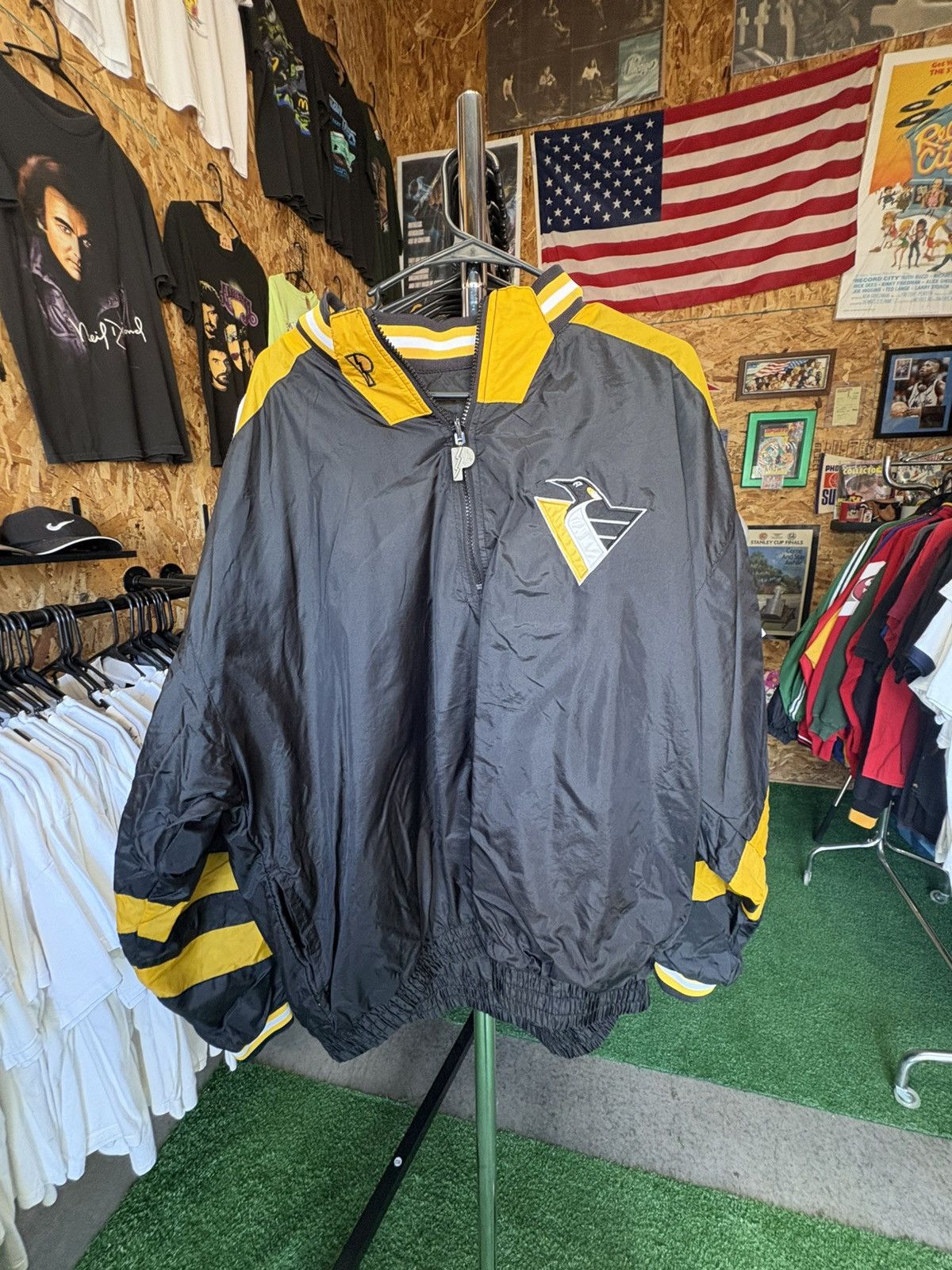 NHL 1990's Pittsburgh Penguins Pro Player Windbreaker Size US XL / EU 56 / 4 - 3 Thumbnail