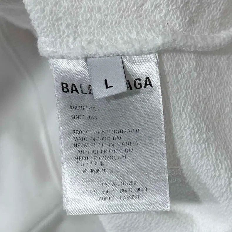 Balenciaga Balenciaga Back Logo White Hoodie Size US L / EU 52-54 / 3 - 6 Thumbnail