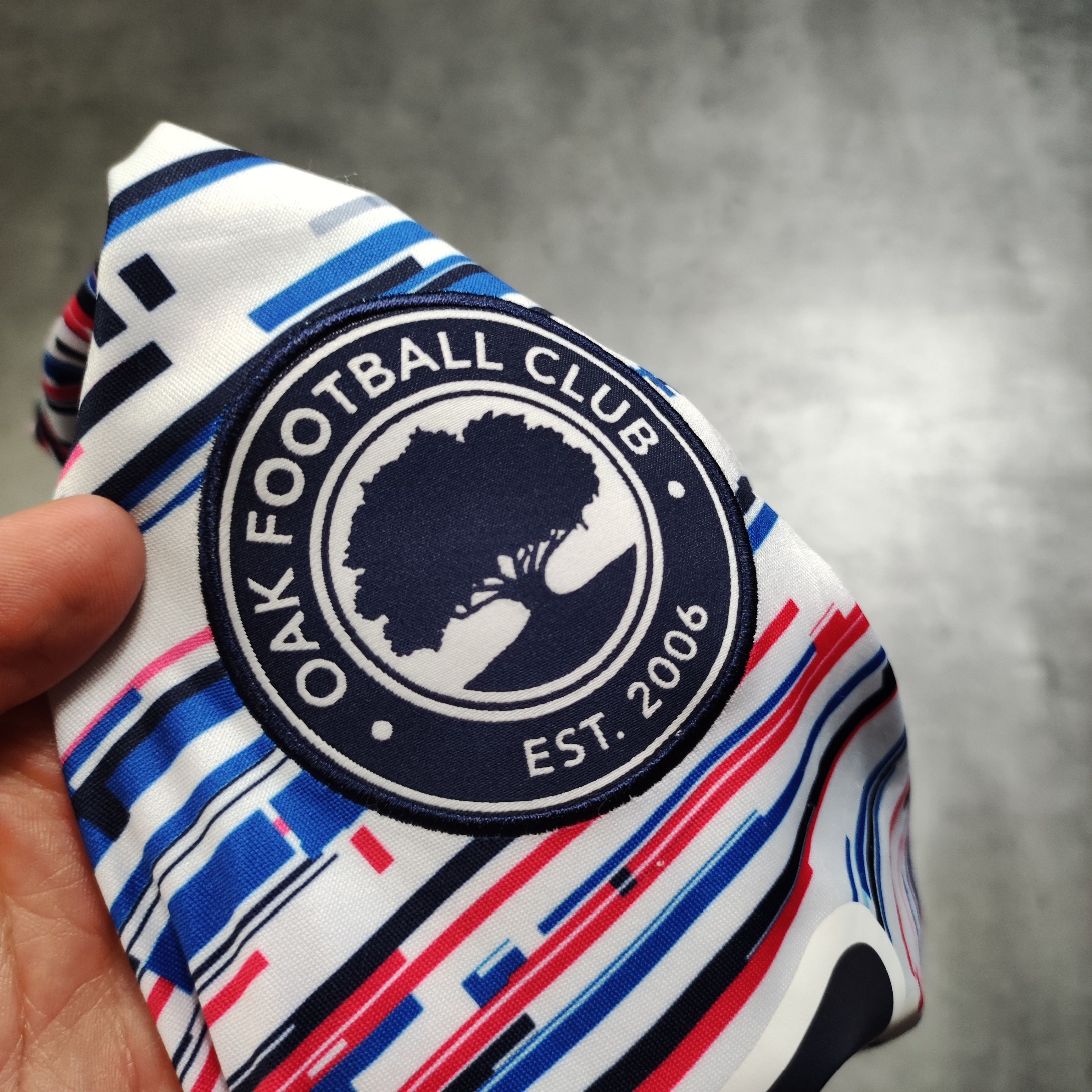 Vintage RARE Football Soccer Sunday League Oak FC Glitch Jersey Size US M / EU 48-50 / 2 - 6 Thumbnail
