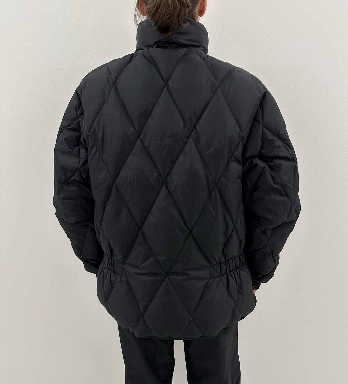 Helly Hansen DDP Helly Hansen Womens Down Puffer Reversible Jacket size L Size L / US 10 / IT 46 - 8 Thumbnail
