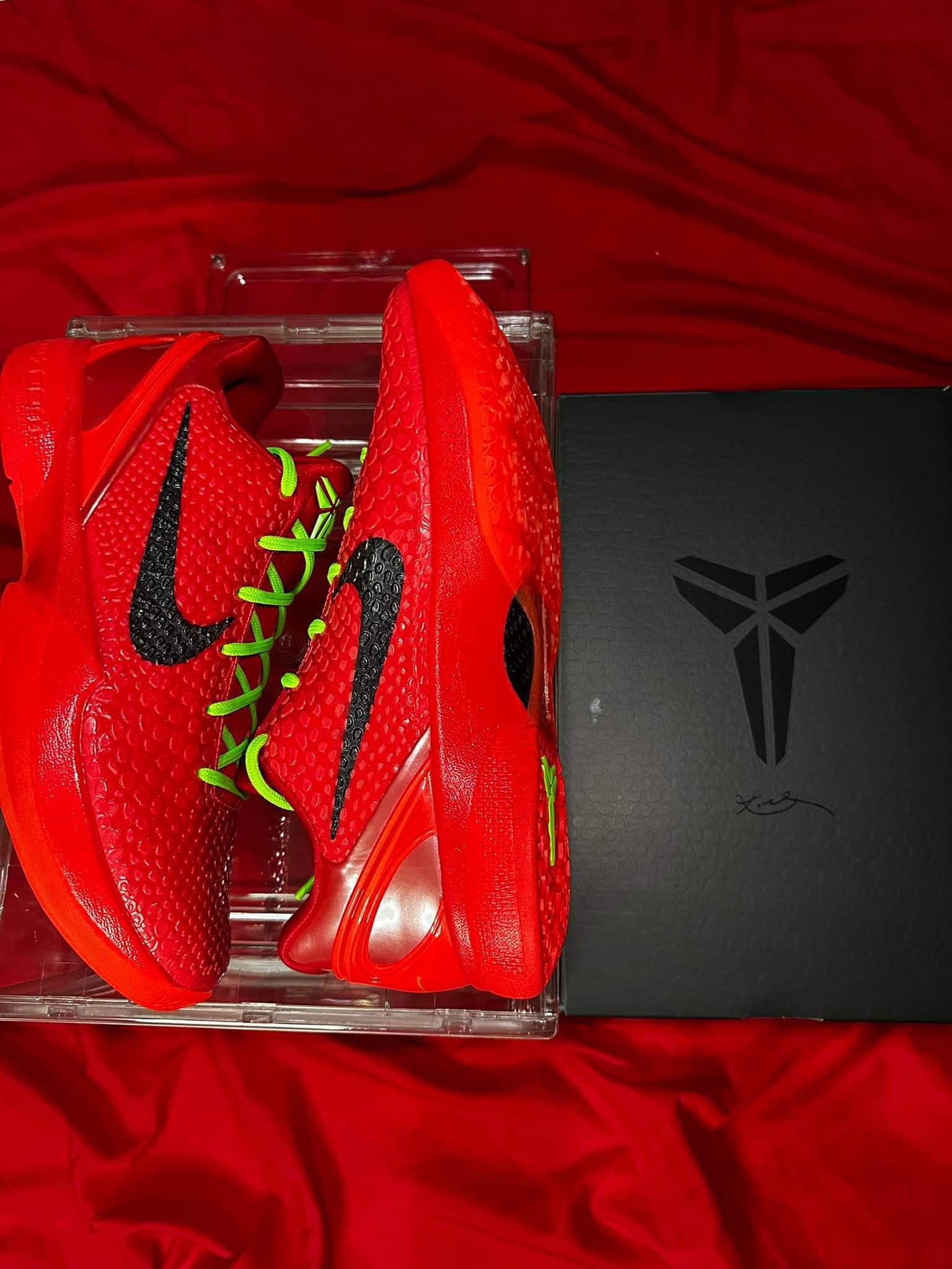Nike Kobe Protro Reverse Grinch size 11 Size US 11 / EU 44 - 1 Thumbnail