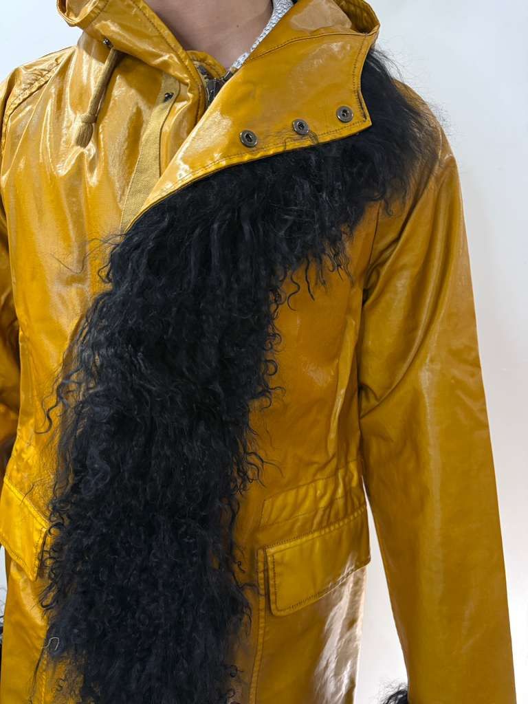 Other Vinyl Yellow Coat with real mongolian Fur Size US L / EU 52-54 / 3 - 12 Thumbnail