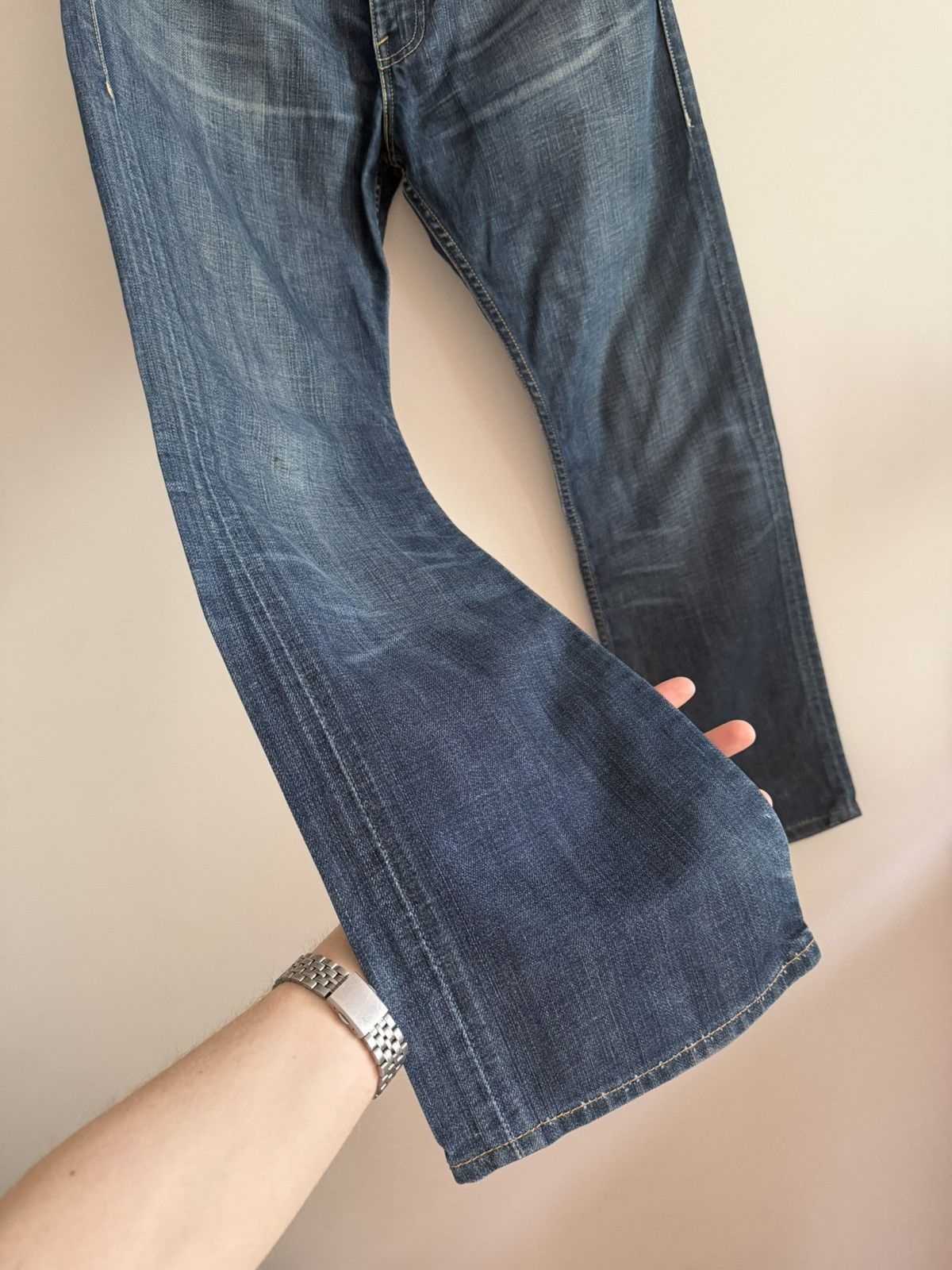 Levi's Levi’s Straight Leg Jeans Size US 31 - 7 Thumbnail