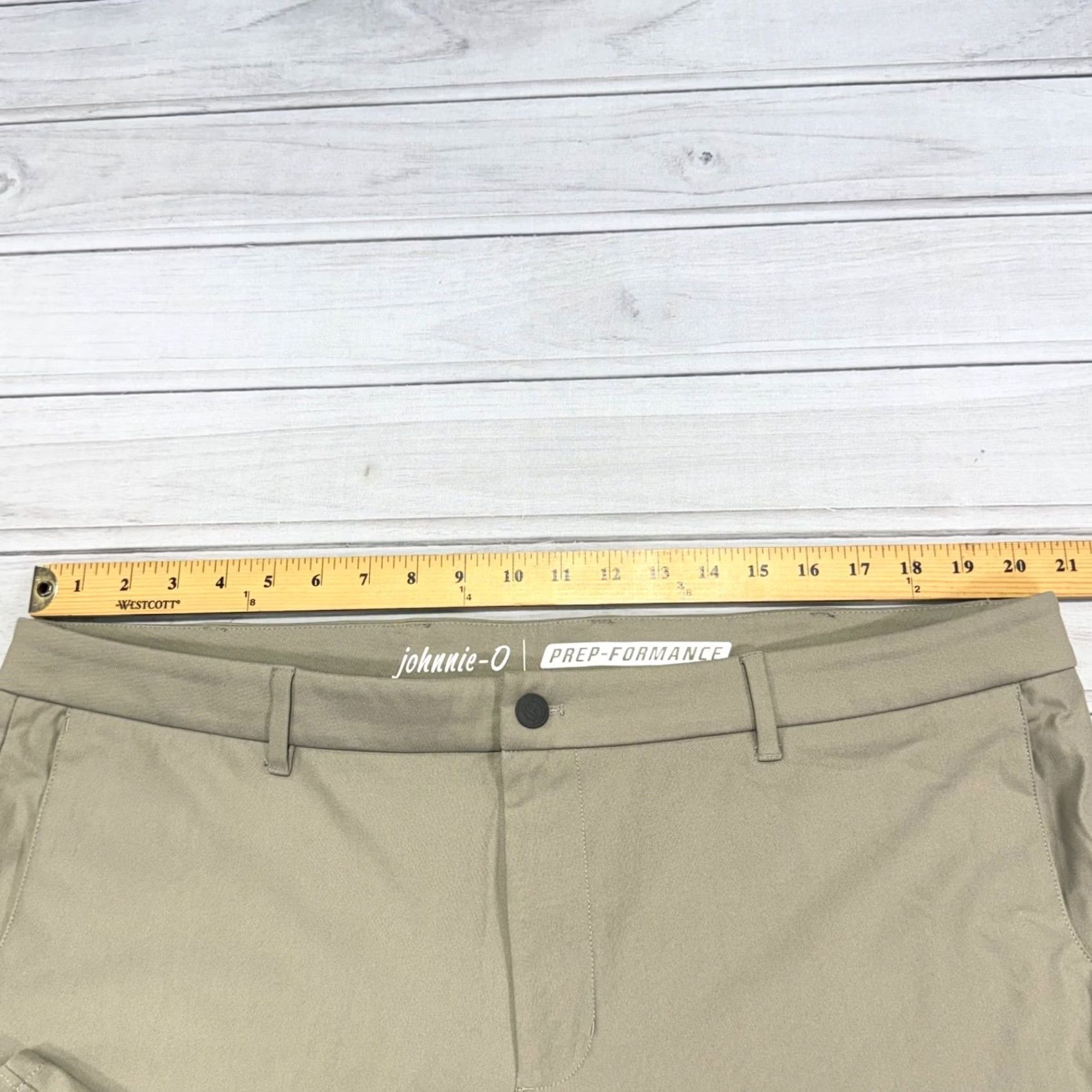 johnnie-O johnnie-O Shorts Mens 40 Khaki Chino Golf Prep 9" Inseam Casual Travel Pockets Solid Beige Regular Men Size US 40 / EU 56 - 6 Thumbnail