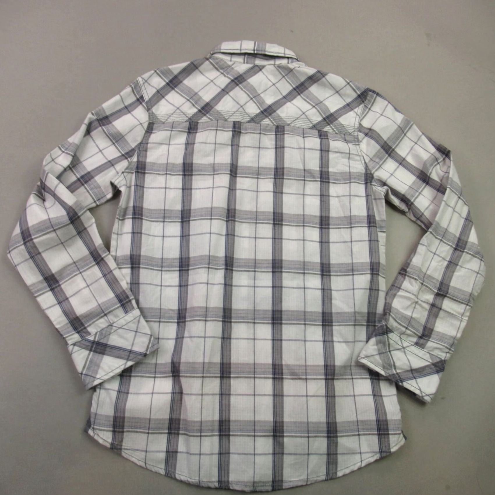 Vintage BKE Shirt Long Sleeve Mens Small Button Front Plaid Pockets Standard Fit Size US S / EU 44-46 / 1 - 5 Thumbnail