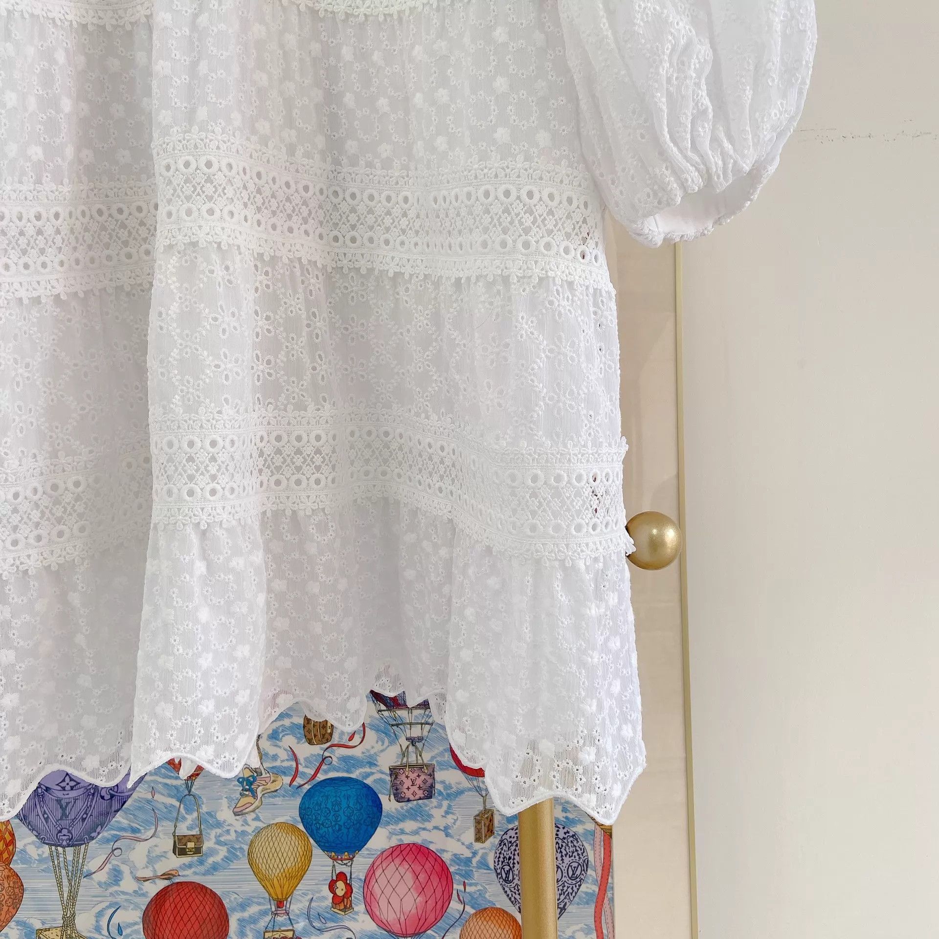 Alice + Olivia Alice+Olivia white cutout embroidery dress women's US 10 Size L / US 10 / IT 46 - 4 Thumbnail