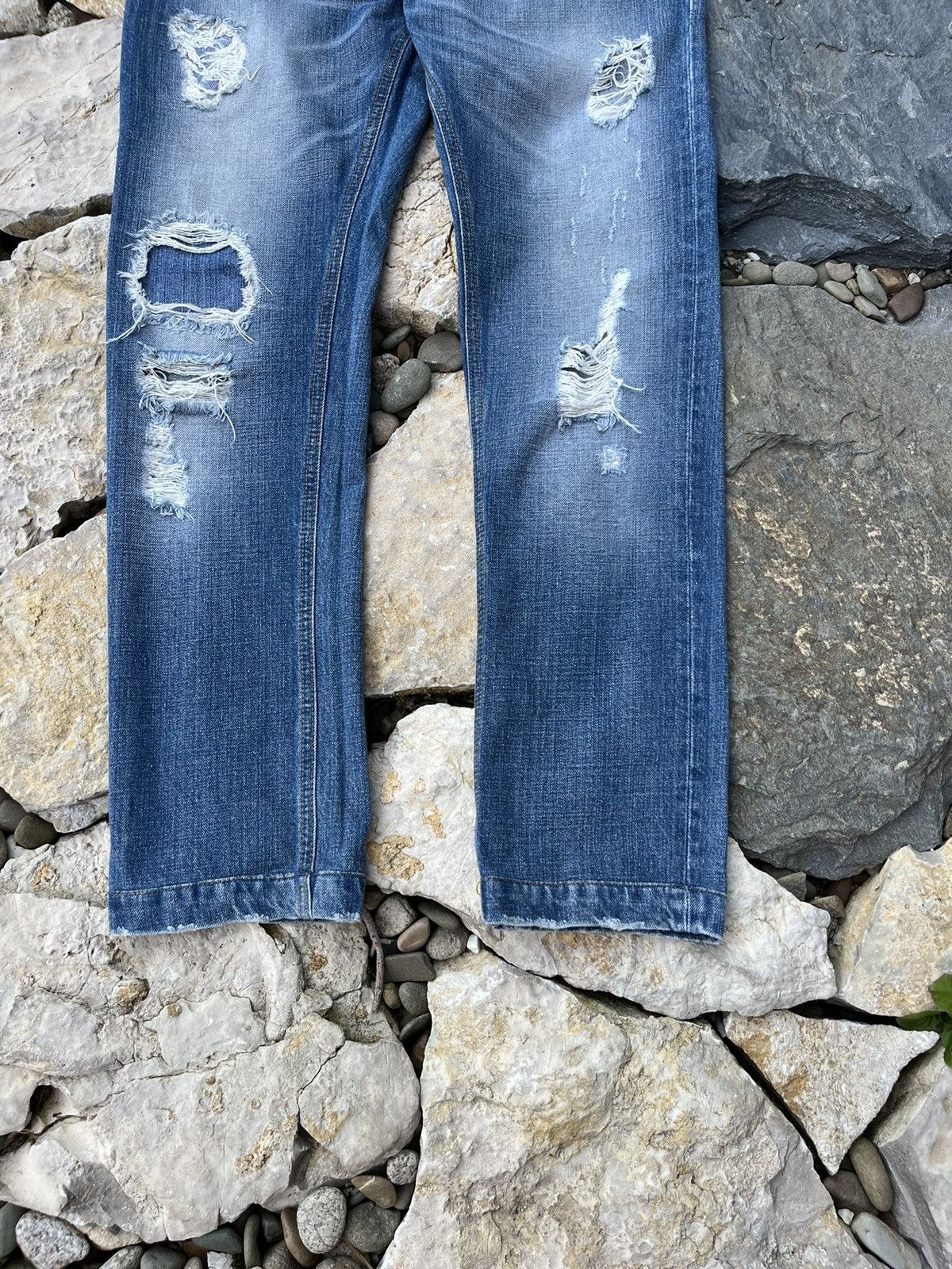 Dolce & Gabbana × Jean Vintage Dolce & Gabbana y2k distressed jeans ripped pants Size US 30 / EU 46 - 5 Thumbnail