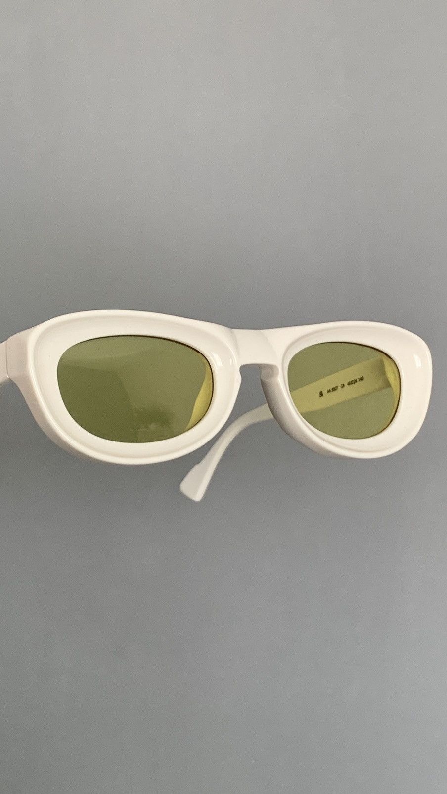Axel Arigato New Axel Arigato Echo Sunglasses White Yellow Size ONE SIZE - 5 Thumbnail
