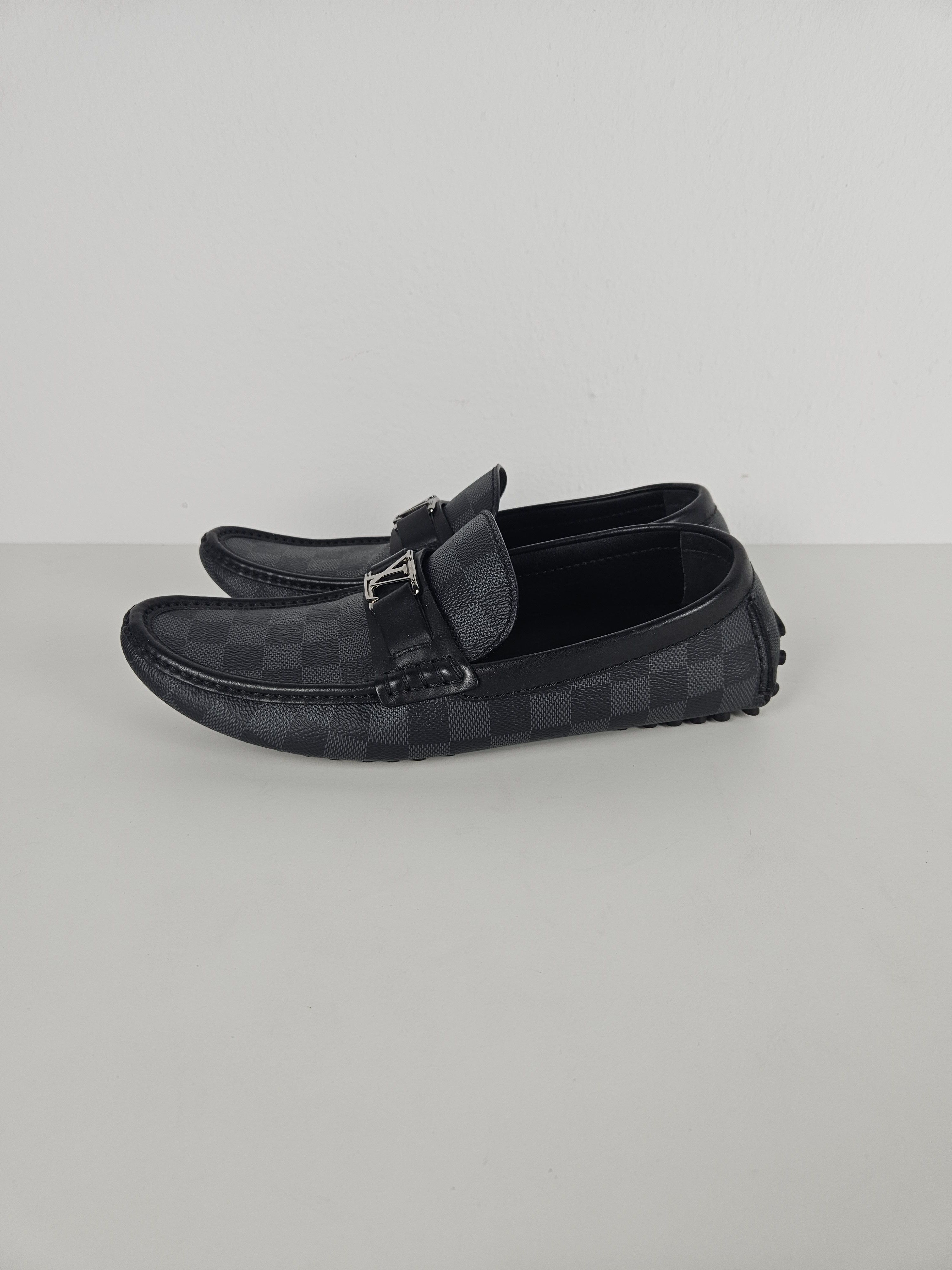 Louis Vuitton hockenheim moccasin damier graphite lv buckle