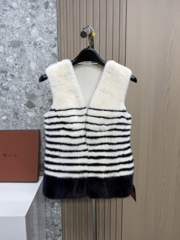 Loro Piana Loro Piana Striped Mink Fur Vest Size M Size M / US 6-8 / IT 42-44 - 1 Thumbnail