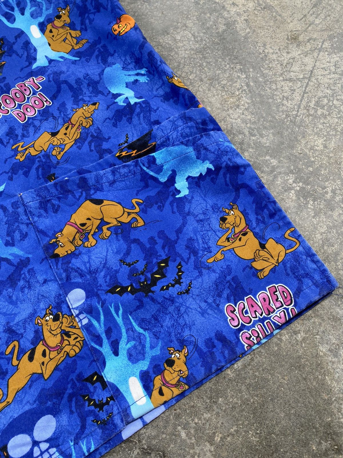 Cartoon Network Vintage Y2k Scooby Doo OverPrint V Neck Tees Size US XL / EU 56 / 4 - 6 Thumbnail