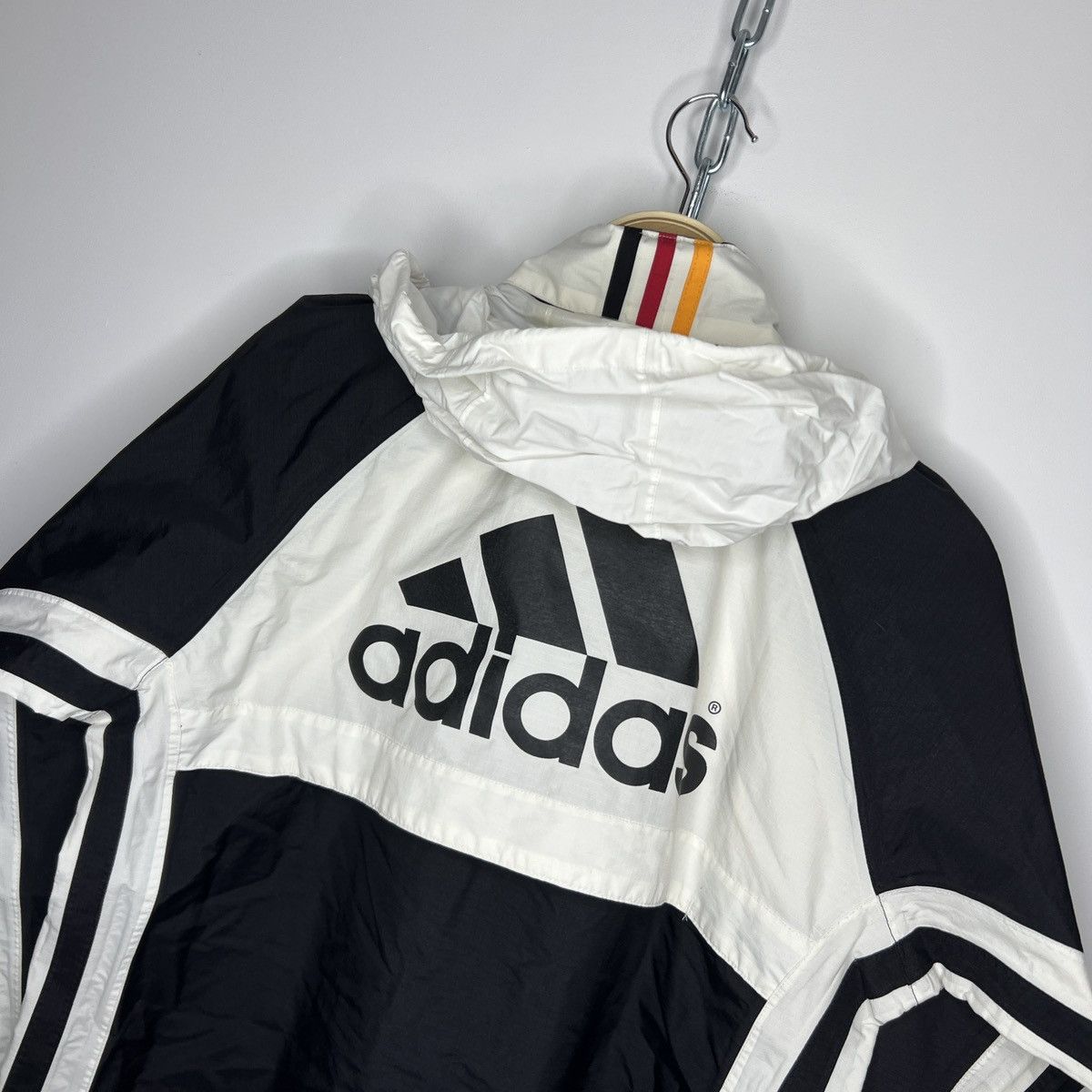 Adidas × Vintage Crazy Vintage 90s White Adidas Germany Soccer Windbreaker Size US M / EU 48-50 / 2 - 8 Thumbnail