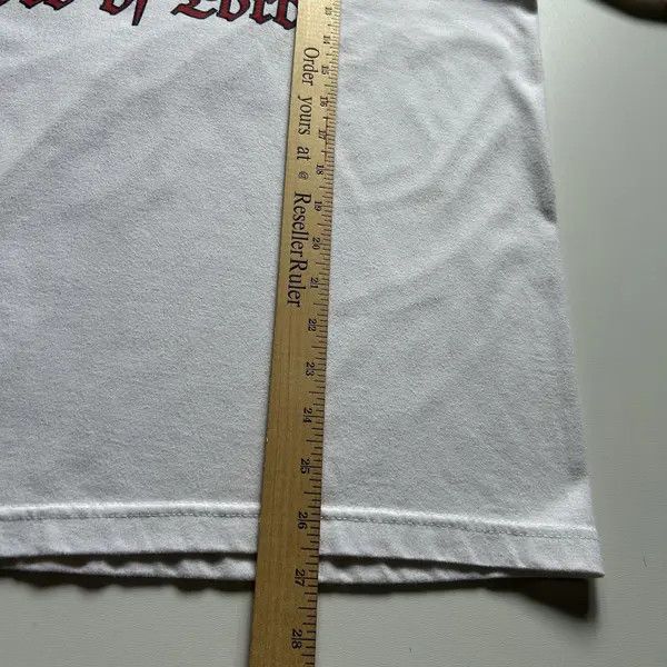 Vintage Vintage 90s Jesus Christ T Shirt Medium King Lord Art Rare Size US M / EU 48-50 / 2 - 6 Thumbnail