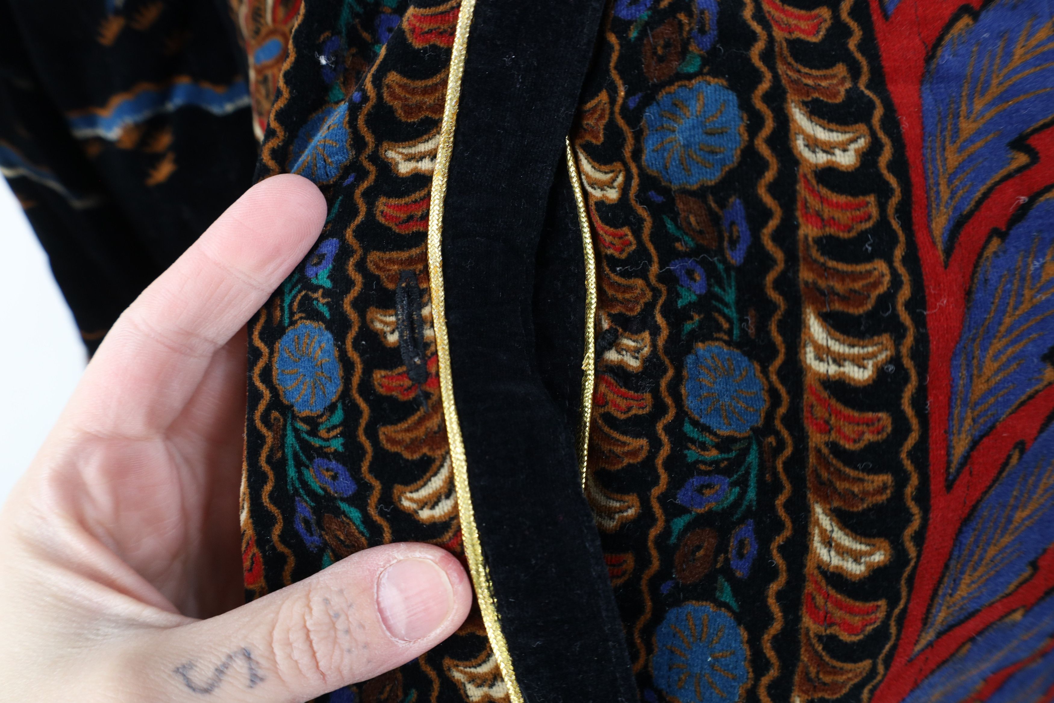 Vintage 70s Streetwear Velour Paisley Flower Blazer Jacket