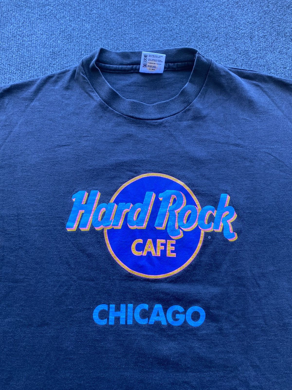 Hard Rock Cafe 🔥Hard Rock Cafe Chicago Black Faded Tee xl Size US XL / EU 56 / 4 - 3 Thumbnail