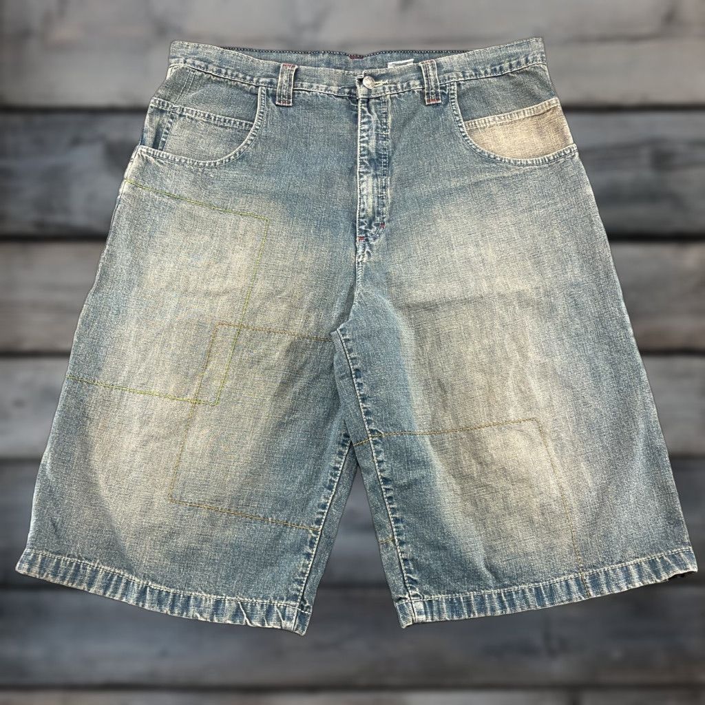 Vintage VINTAGE Baggy Jean Shorts Mens 38 Blue Patchwork Jorts Wide Leg Medium Wash 90s Size US 38 / EU 54 - 1 Thumbnail