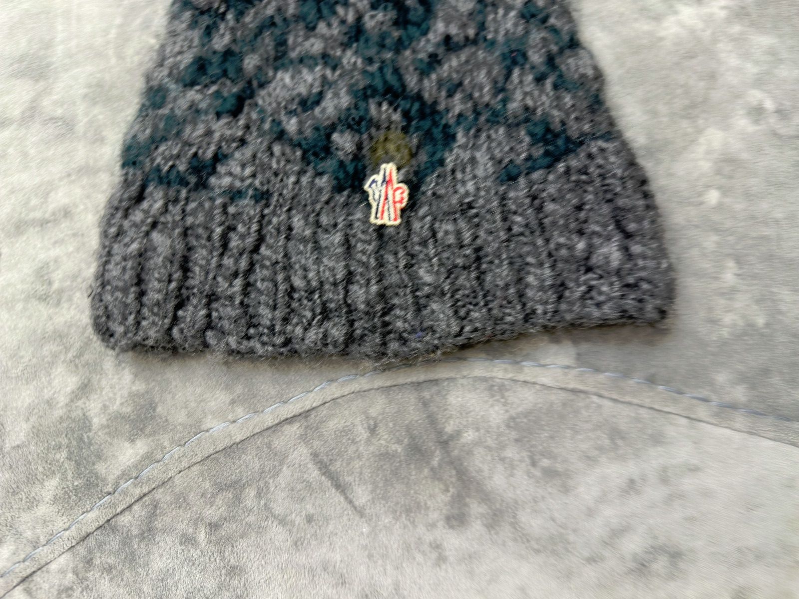Moncler Luxury Grenoble Moncler Wave Knit Hat Cap One Size Size ONE SIZE - 5 Thumbnail