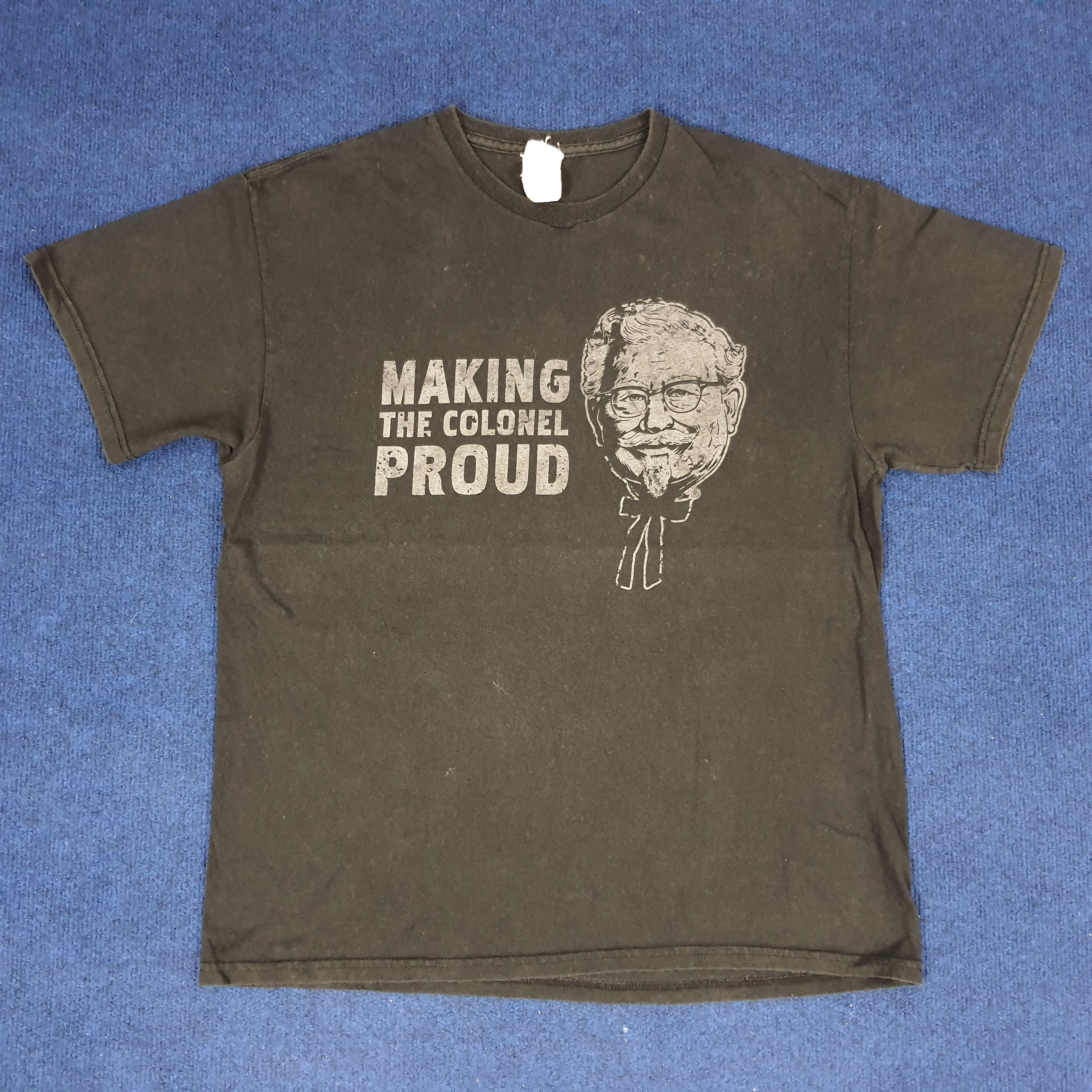 Vintage Vintage KFC Kentucky Fried Chicken Food T-shirts Size US L / EU 52-54 / 3 - 1 Thumbnail
