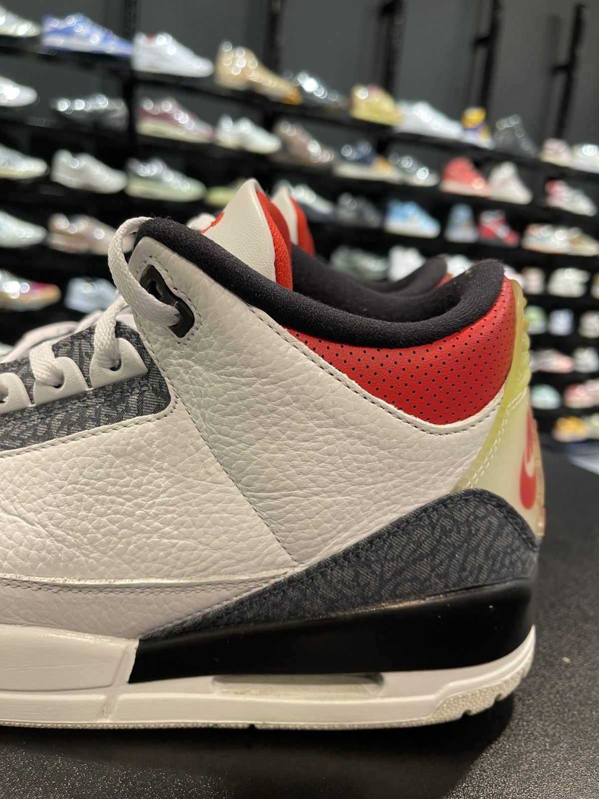 Jordan Brand Size 13 - Jordan 3 Retro SE Fire Red Denim Size US 13 / EU 46 - 5 Thumbnail