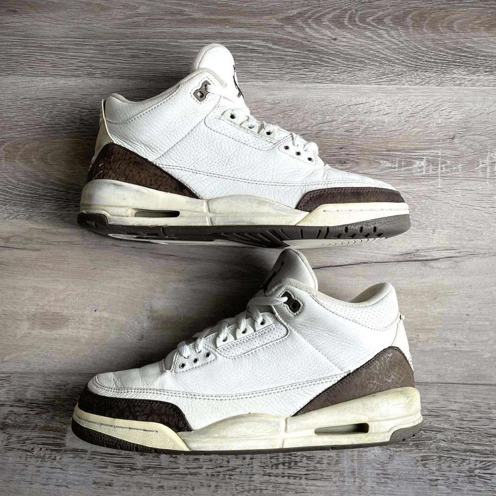 Jordan Brand NIKE • JORDAN 3 OG "2001 White/Dark Mocha" (11M) Size US 11 / EU 44 - 2 Thumbnail