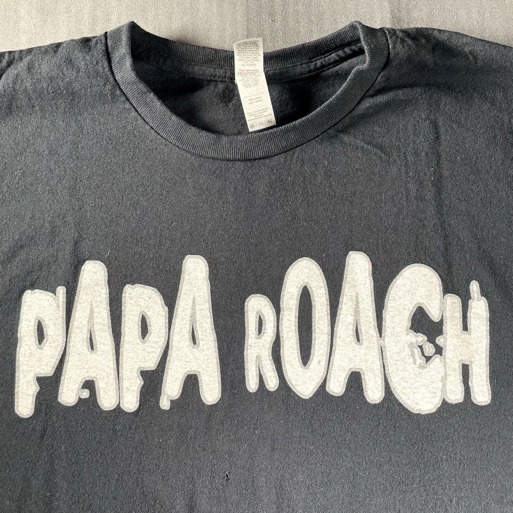 Vintage Papa Roach Shirt Men 2XL Black Crew Neck Short Sleeve Graphic Print Logo 90s Band Music Rock Infest Vintage No Size US XXL / EU 58 / 5 - 2 Thumbnail