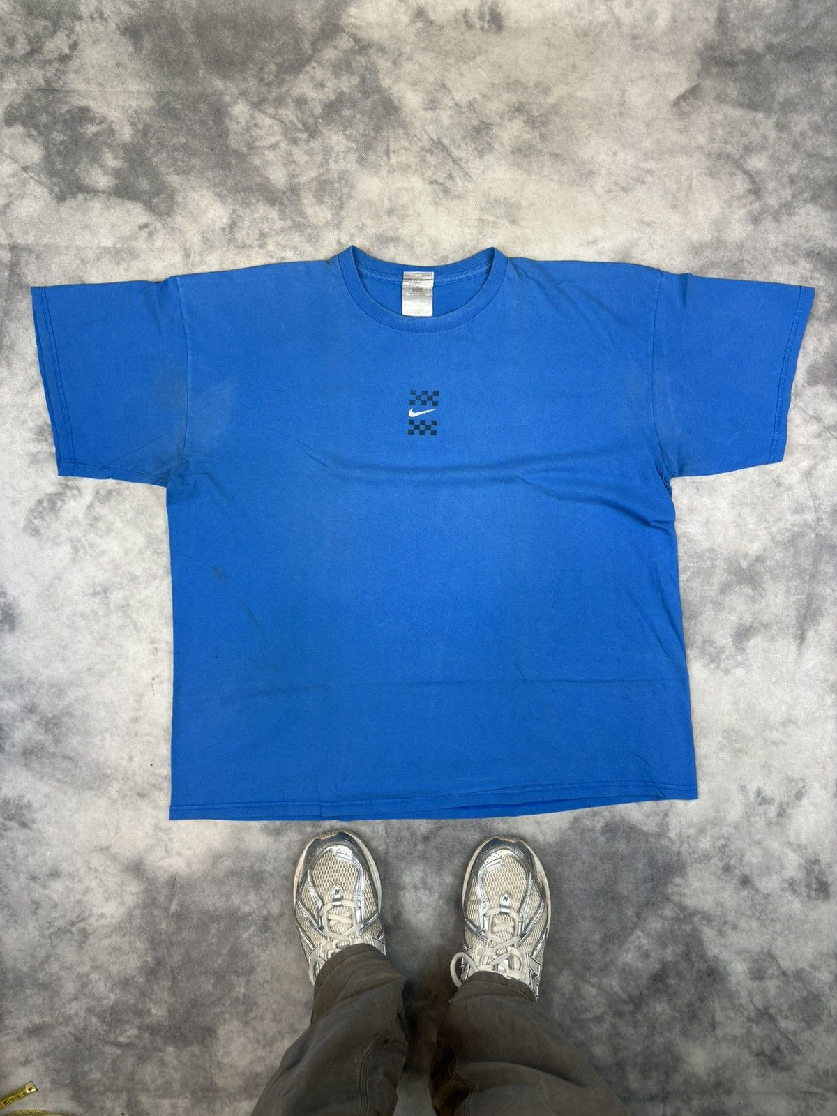 Nike × Vintage Vintage Nike Swoosh Boxy Fit Faded Distressed T-shirt Size US XL / EU 56 / 4 - 5 Thumbnail